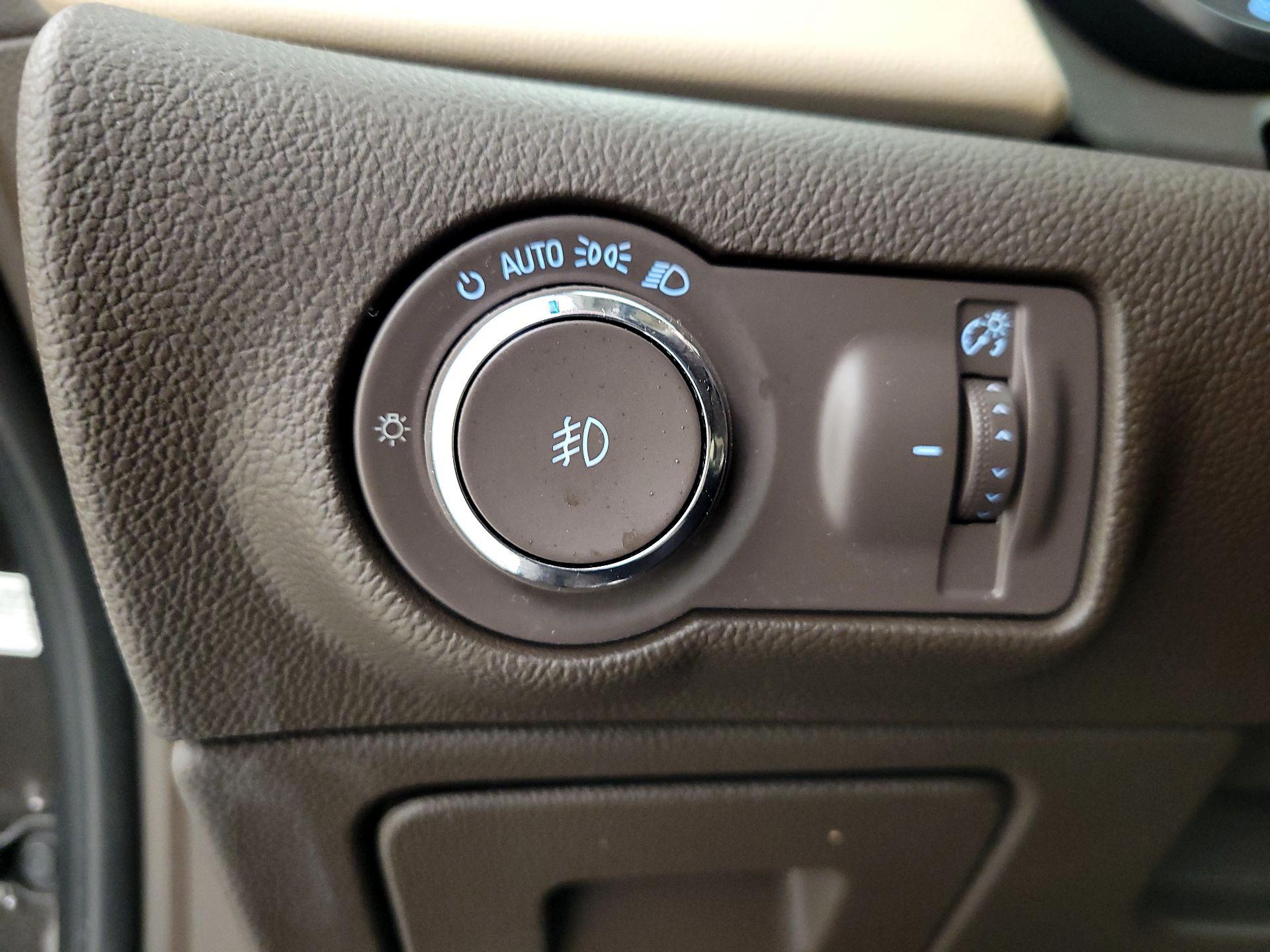 Thumbnail: 2014 Buick Verano - 13