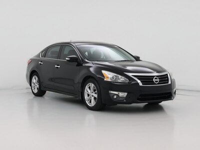 Black 2013 Nissan Altima SL