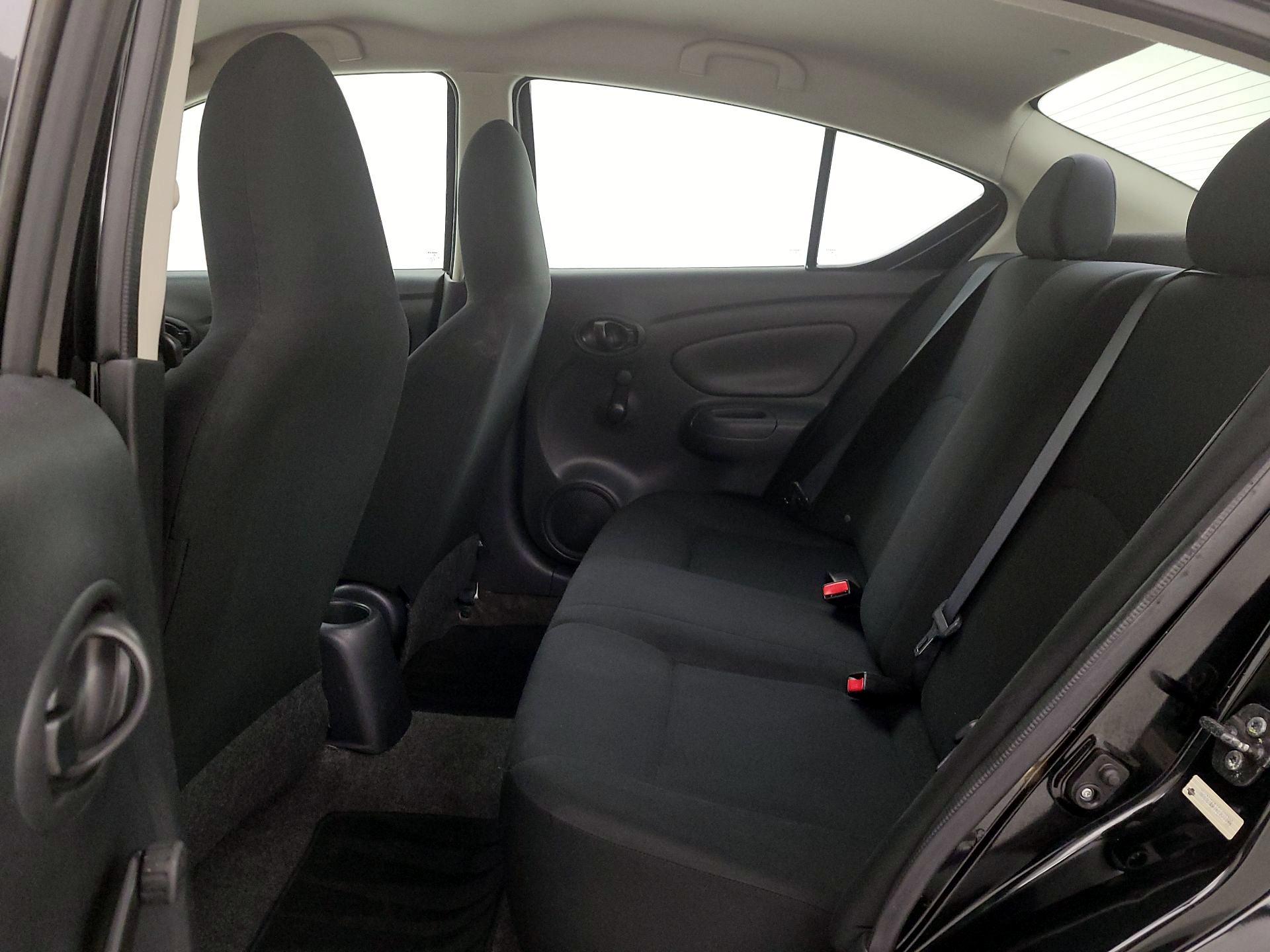 Thumbnail: 2015 Nissan Versa - 18