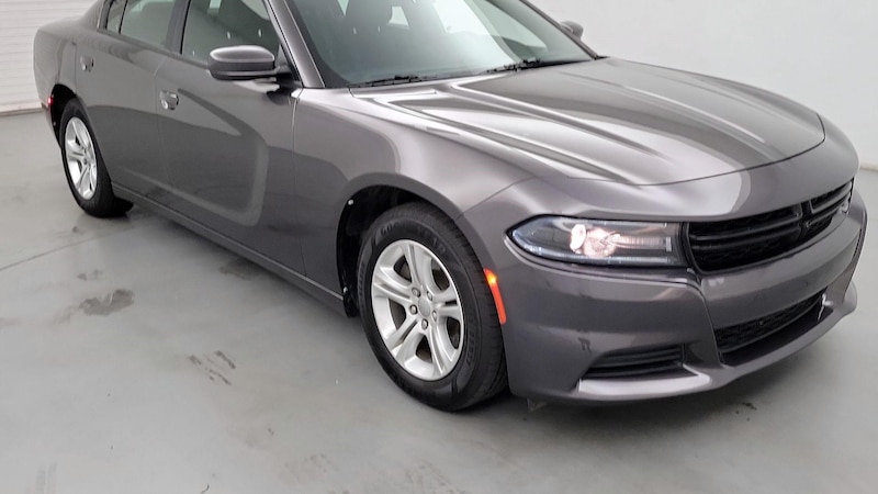 2020 Dodge Charger SXT Hero Image