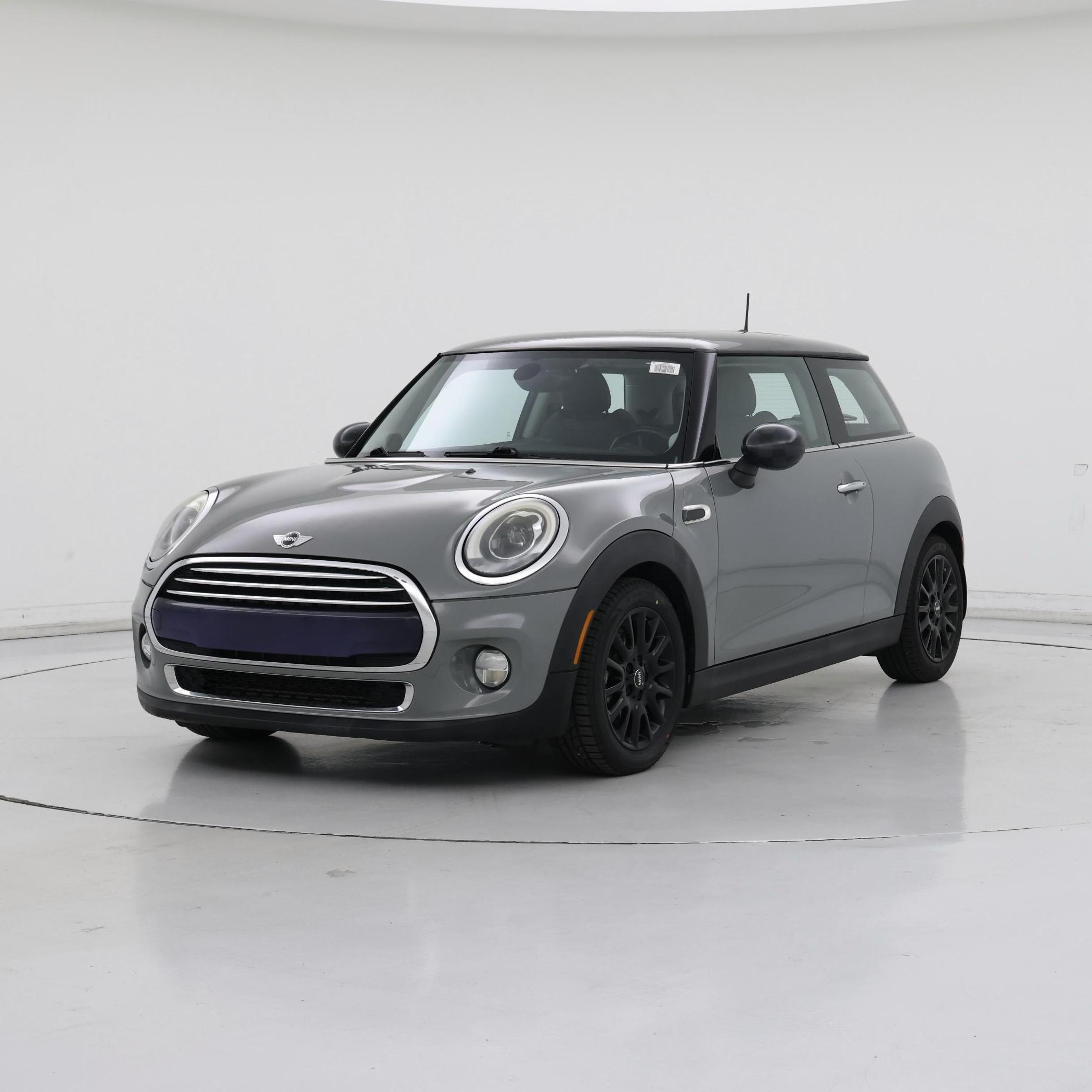 Thumbnail: 2016 MINI Cooper Hardtop - 4