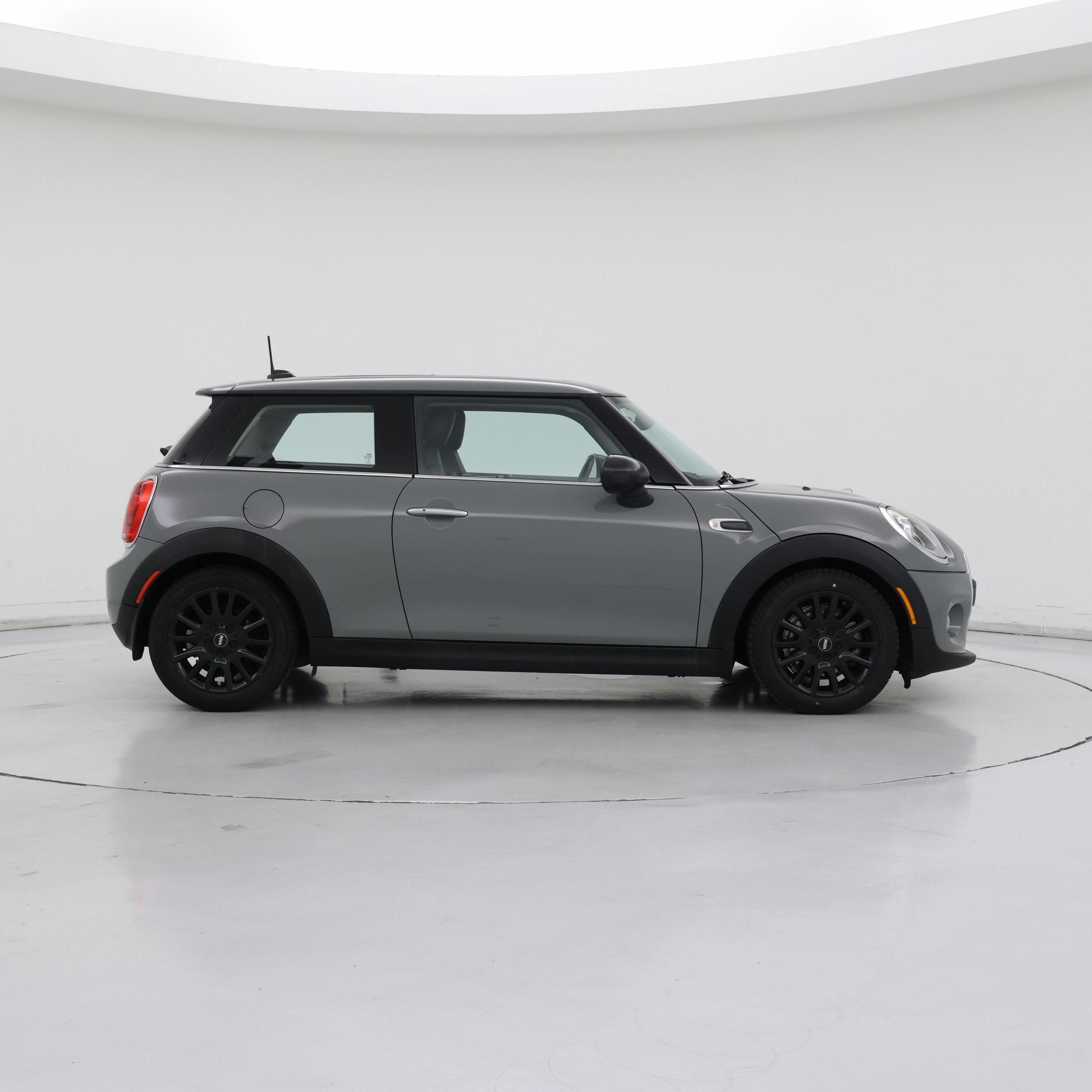 Thumbnail: 2016 MINI Cooper Hardtop - 7