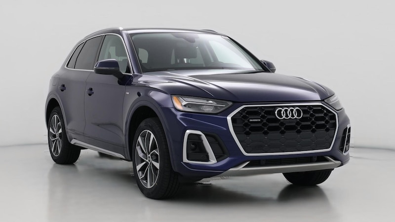 2022 Audi Q5 e Premium Plus Hero Image