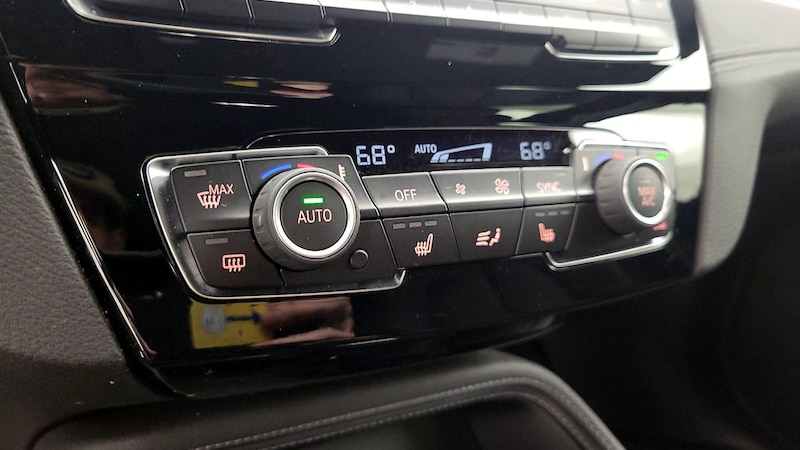 2022 BMW X2 xDrive28i 17