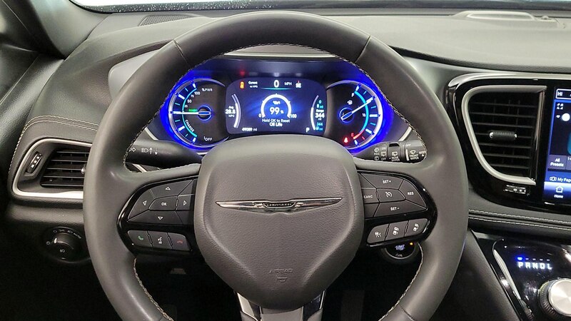 2022 Chrysler Pacifica Hybrid Touring L 10
