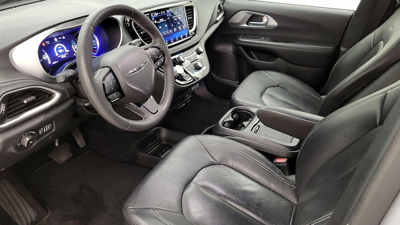 2022 Chrysler Pacifica Hybrid Touring L 11