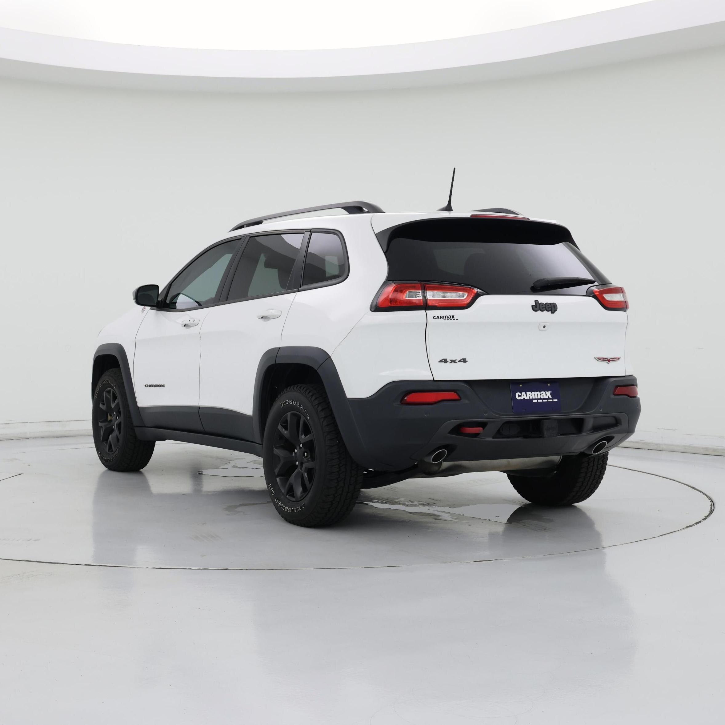 Thumbnail: 2018 Jeep Cherokee - 2