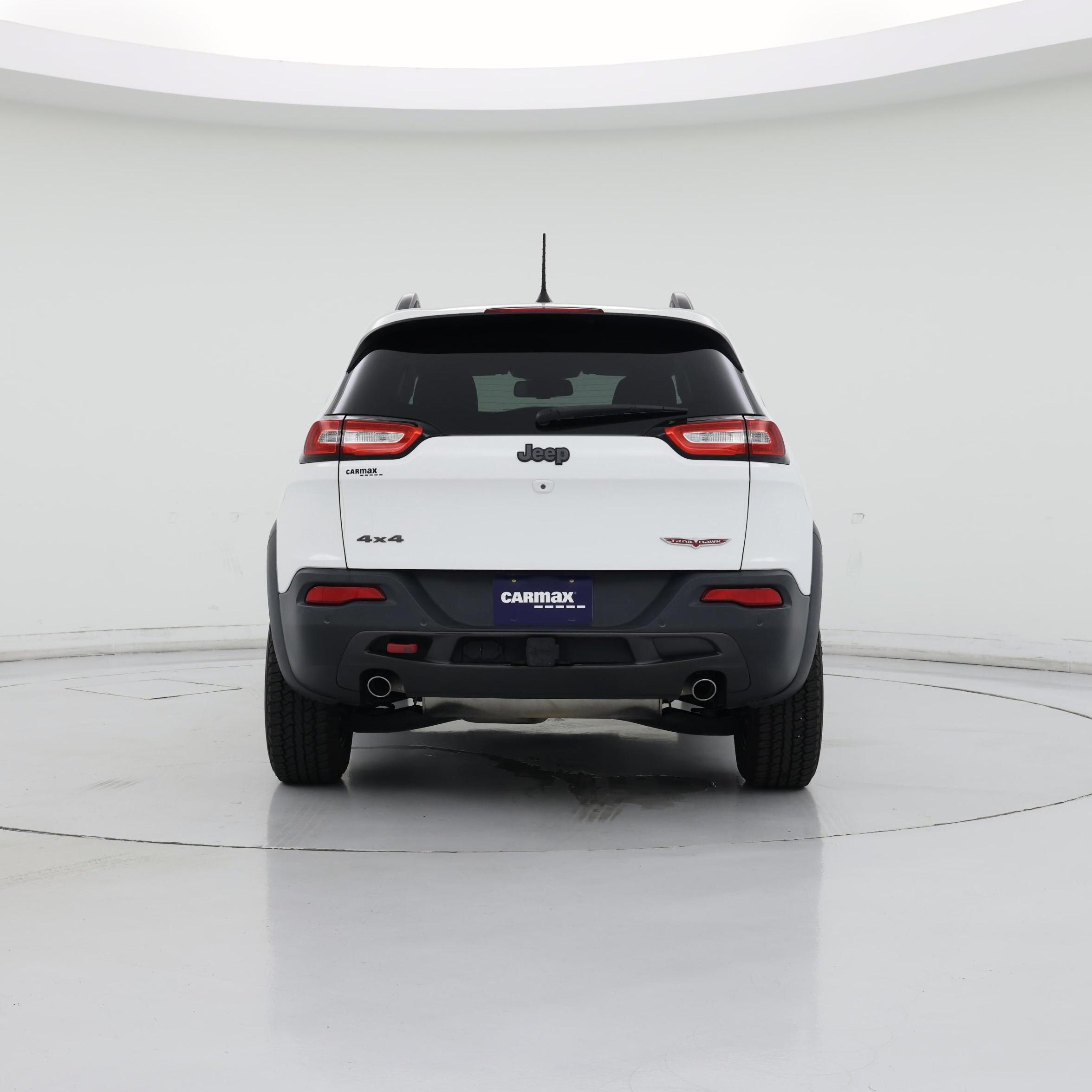 Thumbnail: 2018 Jeep Cherokee - 6
