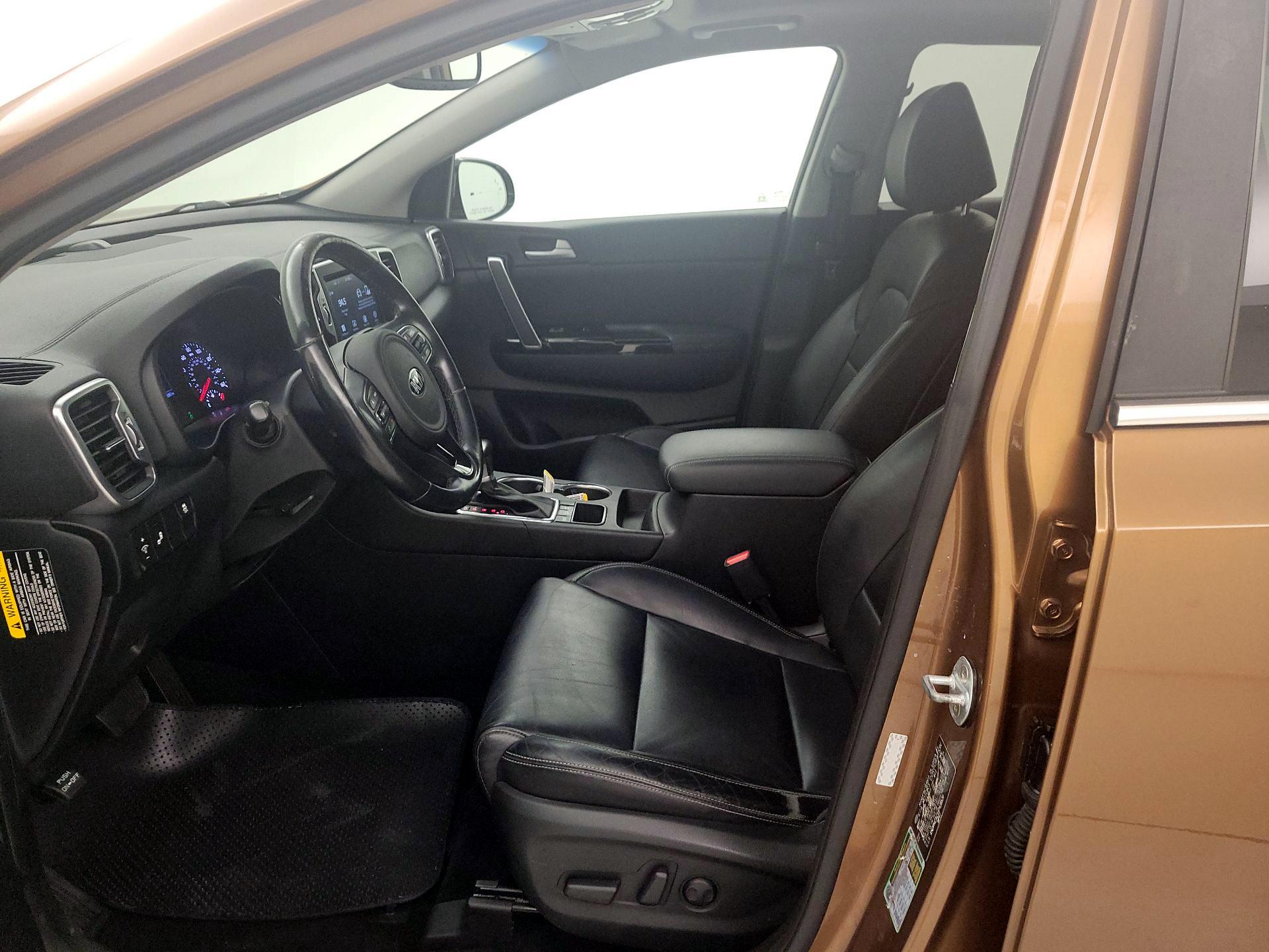 Thumbnail: 2018 Kia Sportage - 11