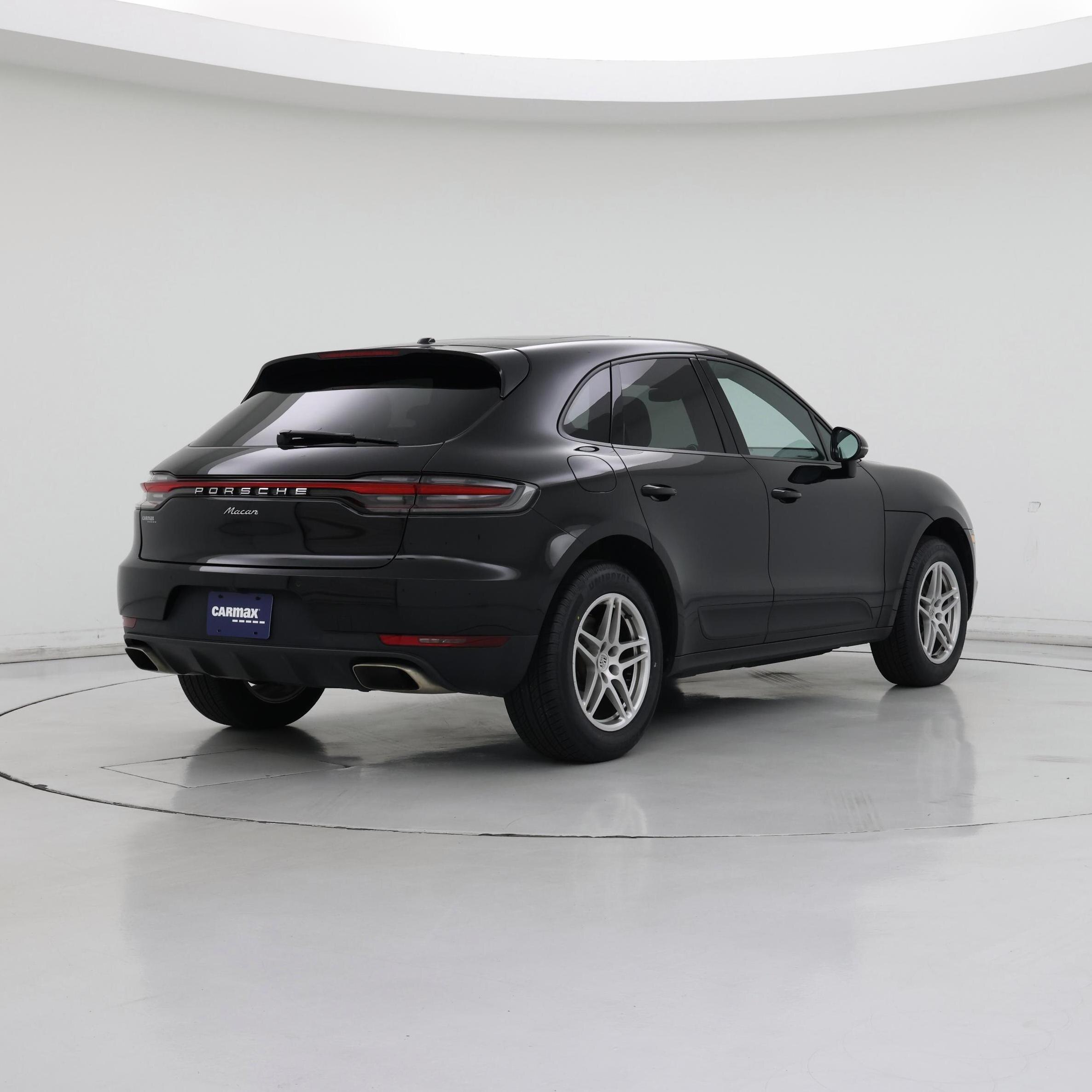 Thumbnail: 2021 Porsche Macan - 8