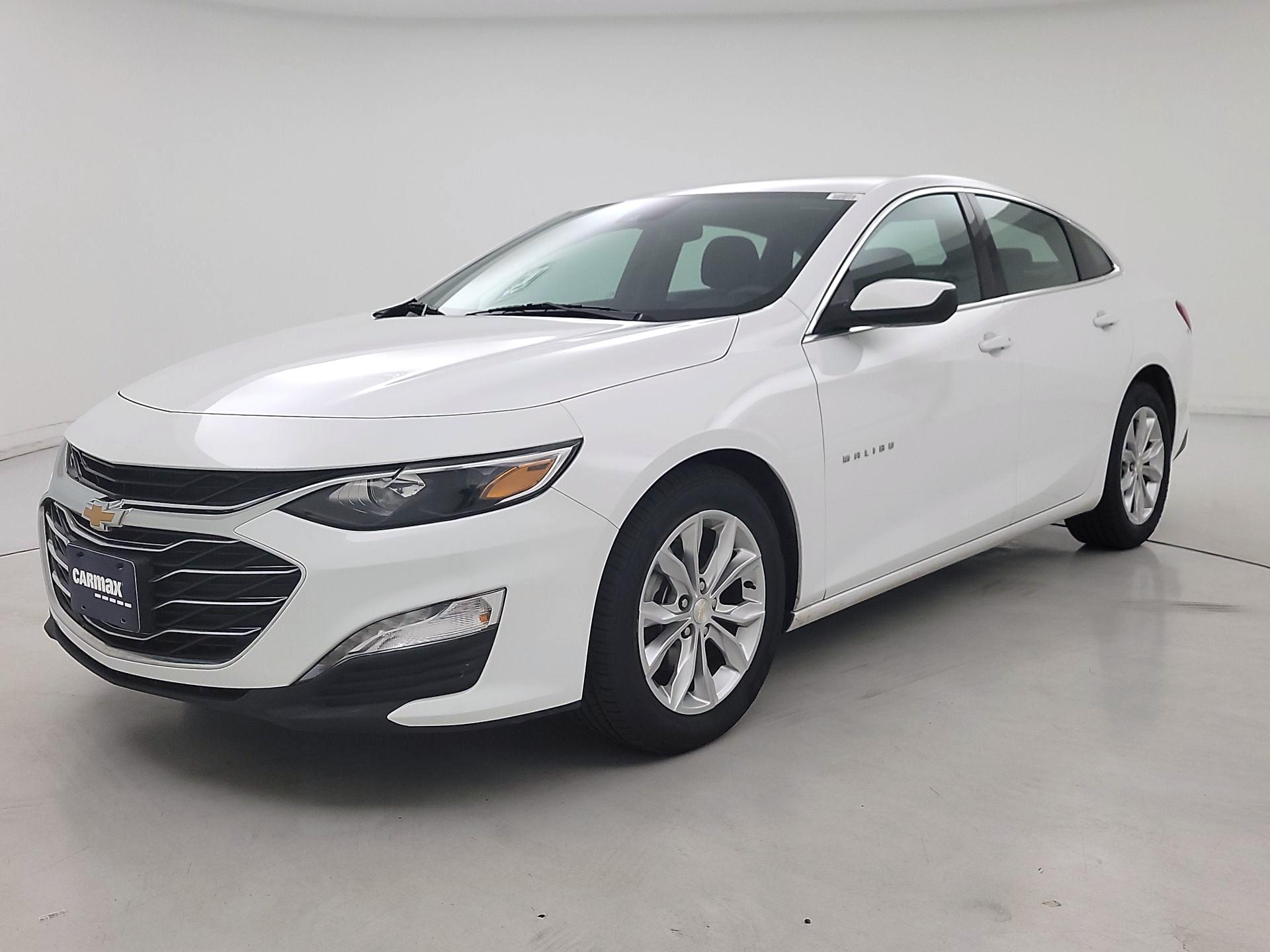 Thumbnail: 2023 Chevrolet Malibu - 3