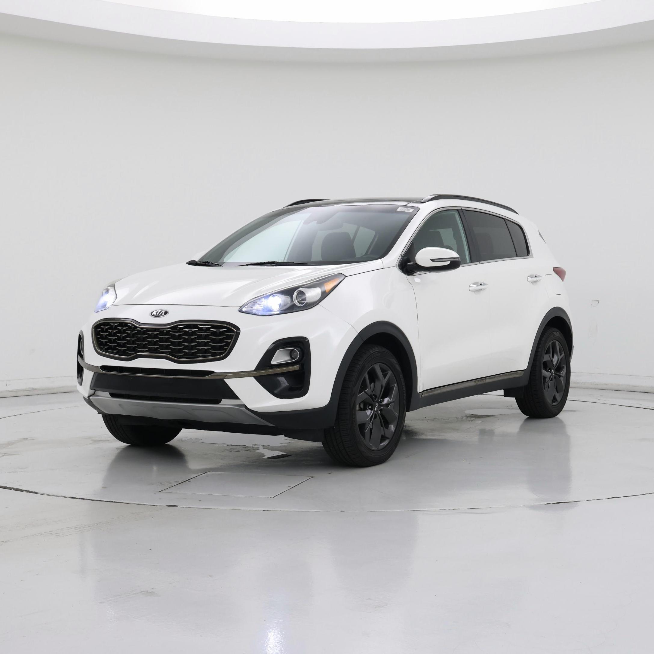 Thumbnail: 2020 Kia Sportage - 4