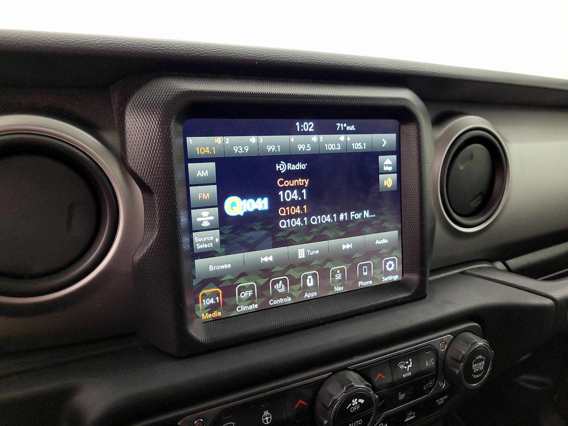 Thumbnail: 2021 Jeep Wrangler - 16