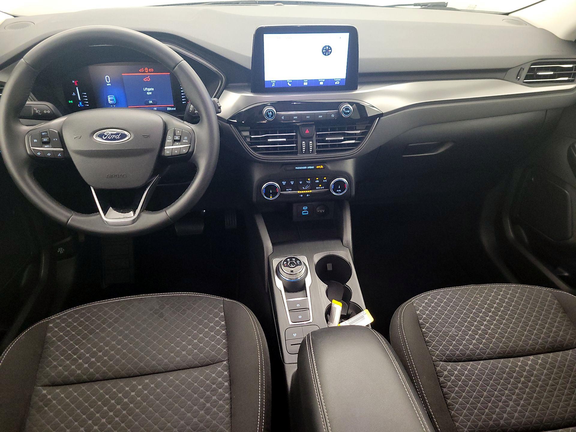 Thumbnail: 2023 Ford Escape - 9