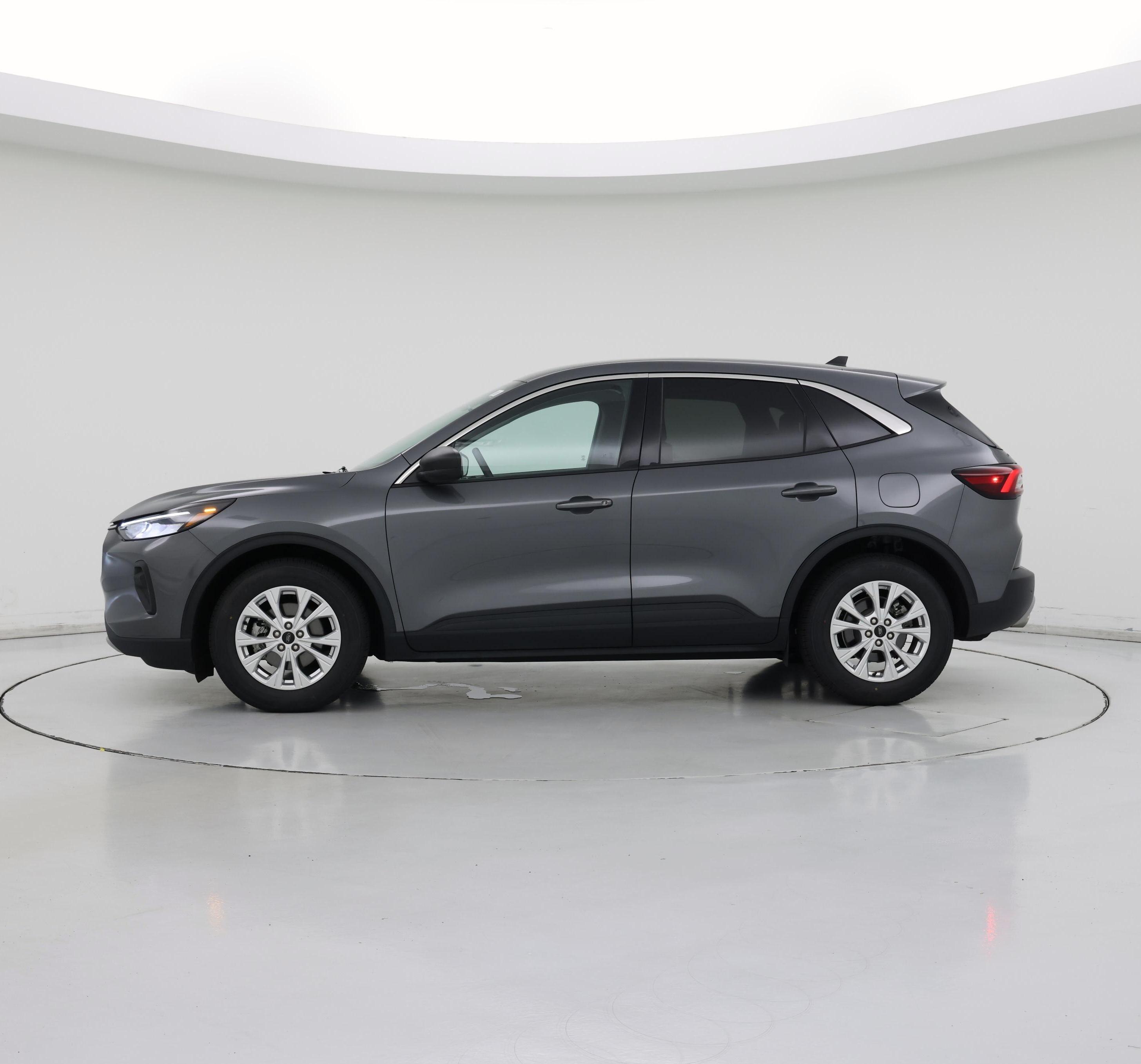 Thumbnail: 2023 Ford Escape - 3