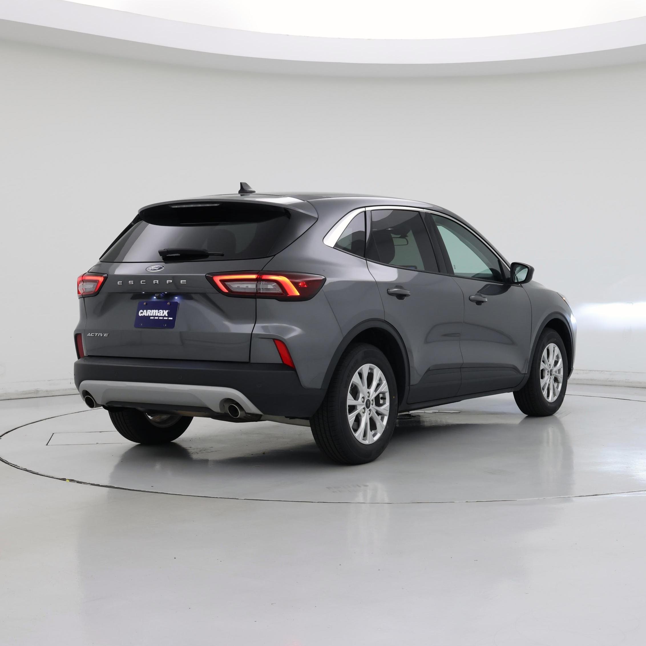 Thumbnail: 2023 Ford Escape - 8
