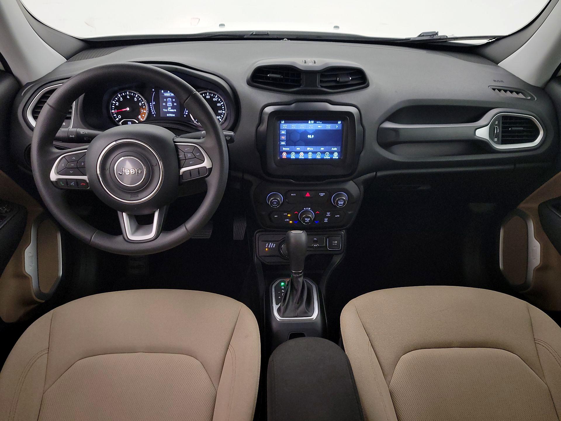 Thumbnail: 2018 Jeep Renegade - 9