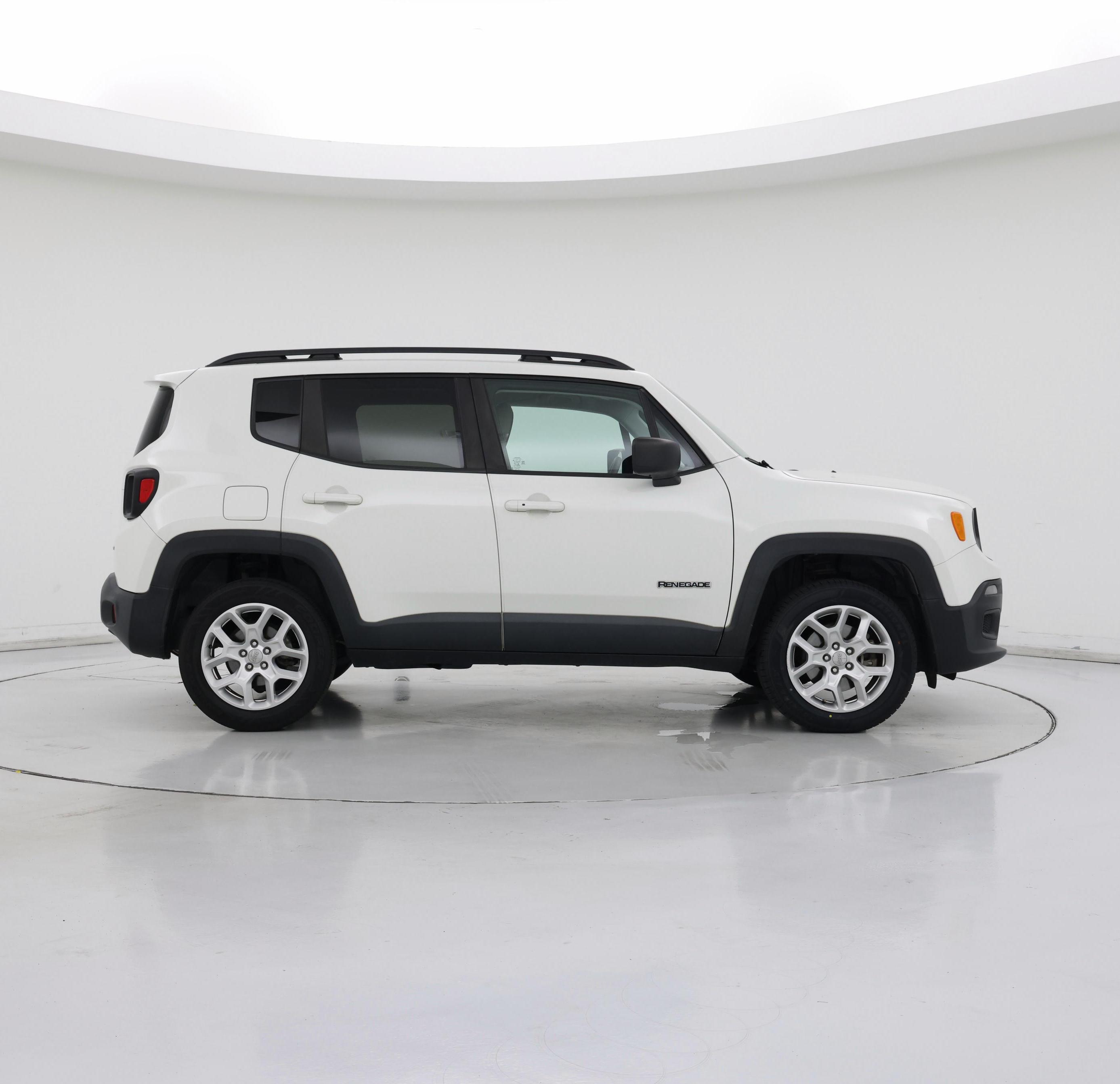 Thumbnail: 2018 Jeep Renegade - 7