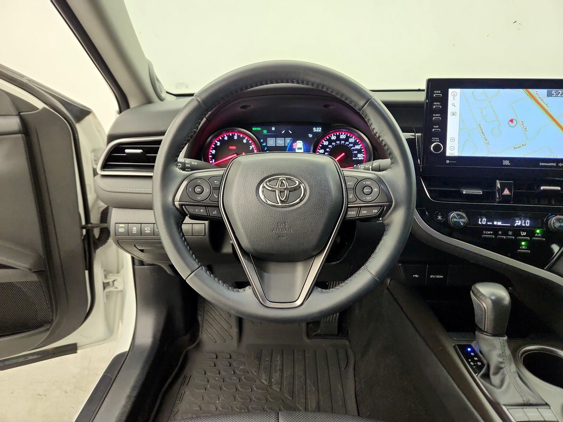 Thumbnail: 2021 Toyota Camry - 10