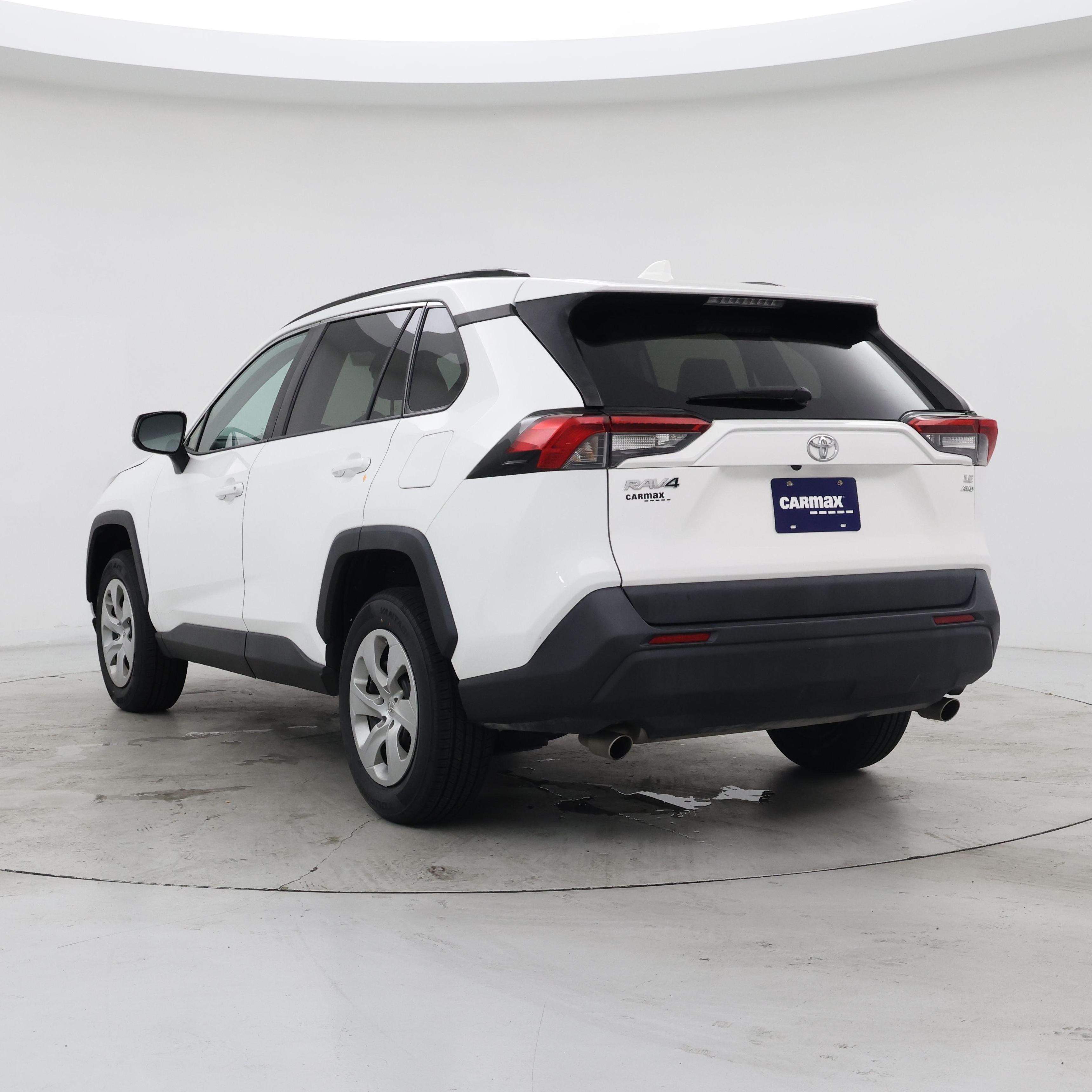 Thumbnail: 2019 Toyota RAV4 - 2