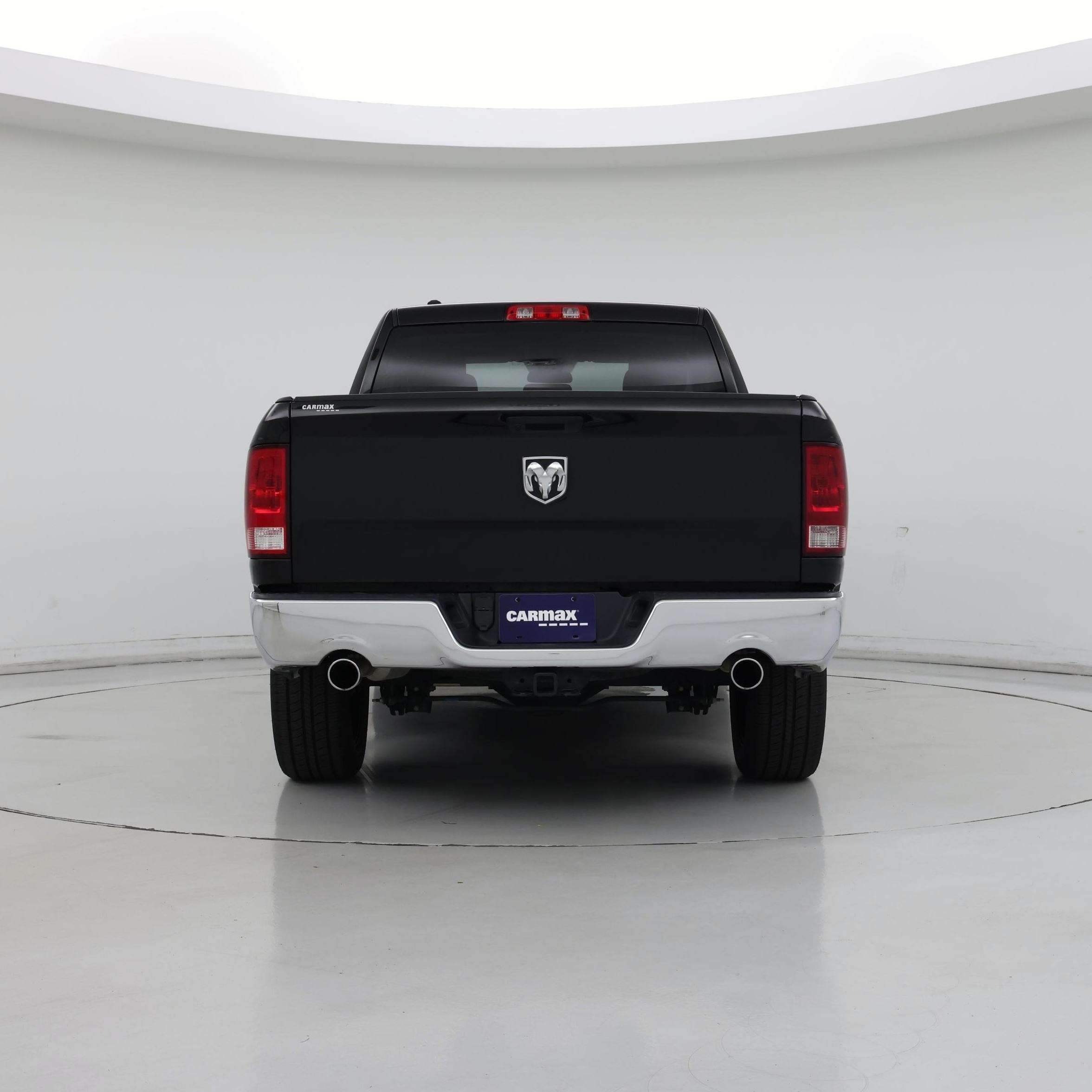Thumbnail: 2019 RAM 1500 Classic - 6
