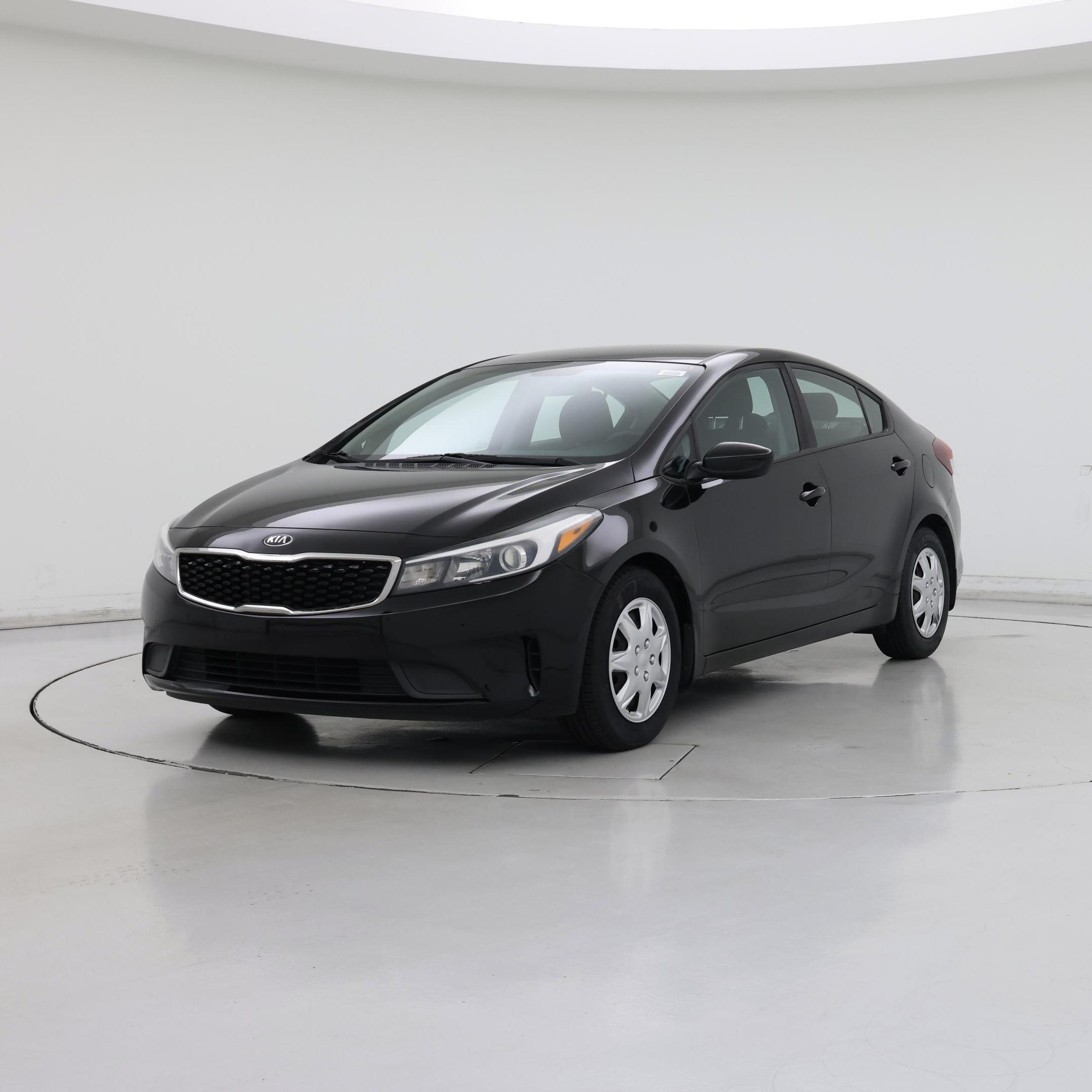 Thumbnail: 2017 Kia Forte - 4