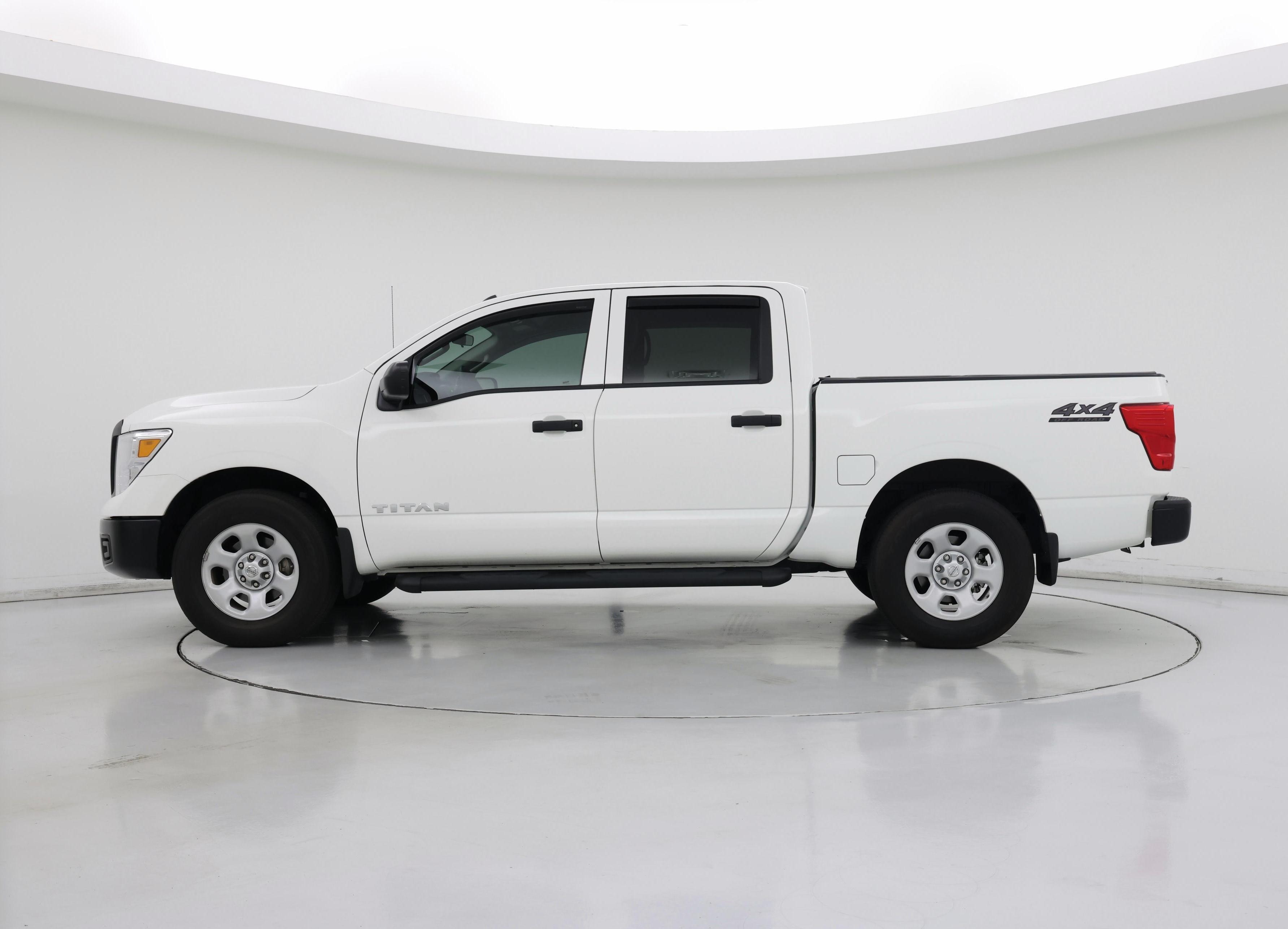 Thumbnail: 2019 Nissan Titan - 3
