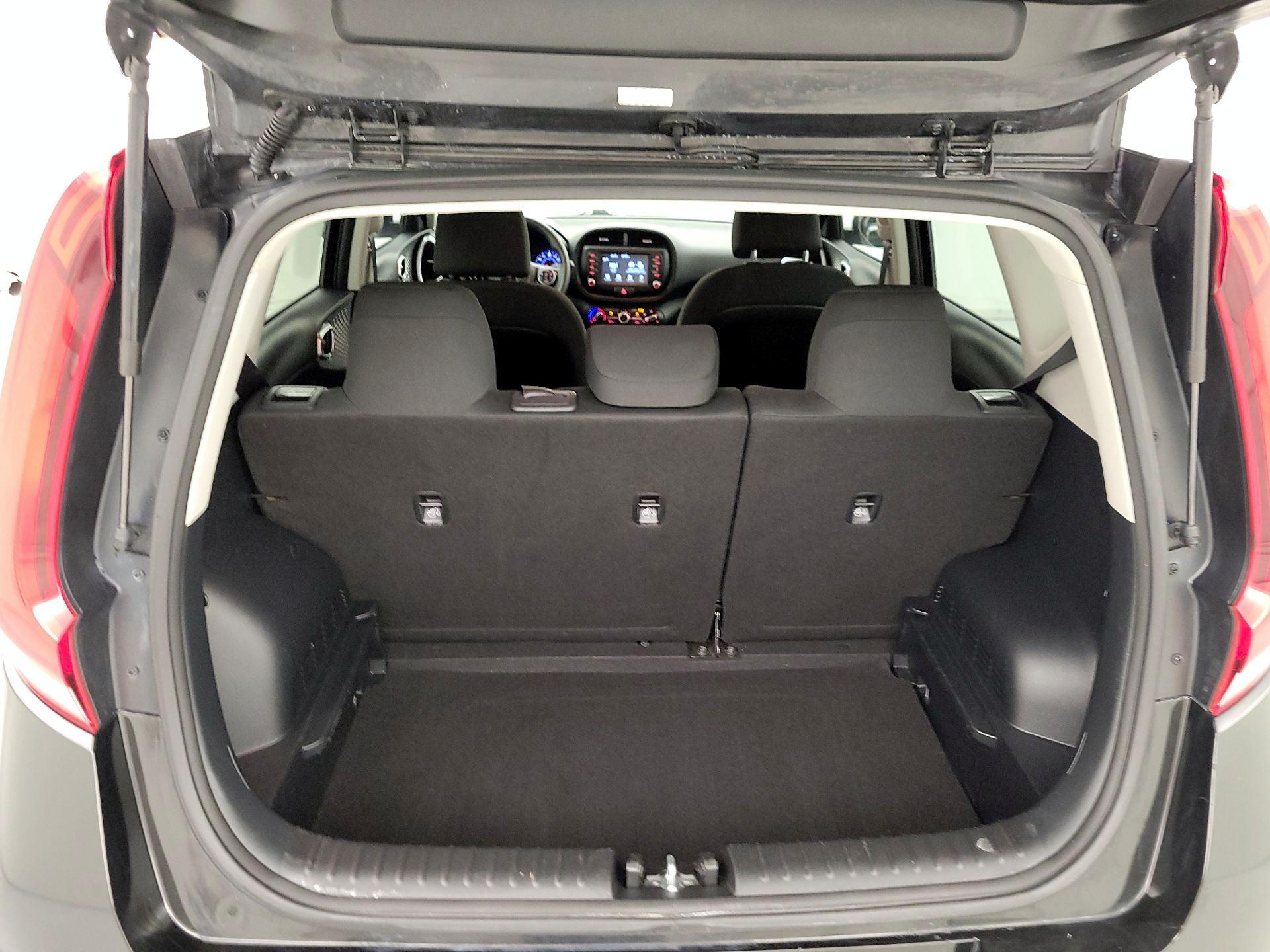 Thumbnail: 2020 Kia Soul - 20