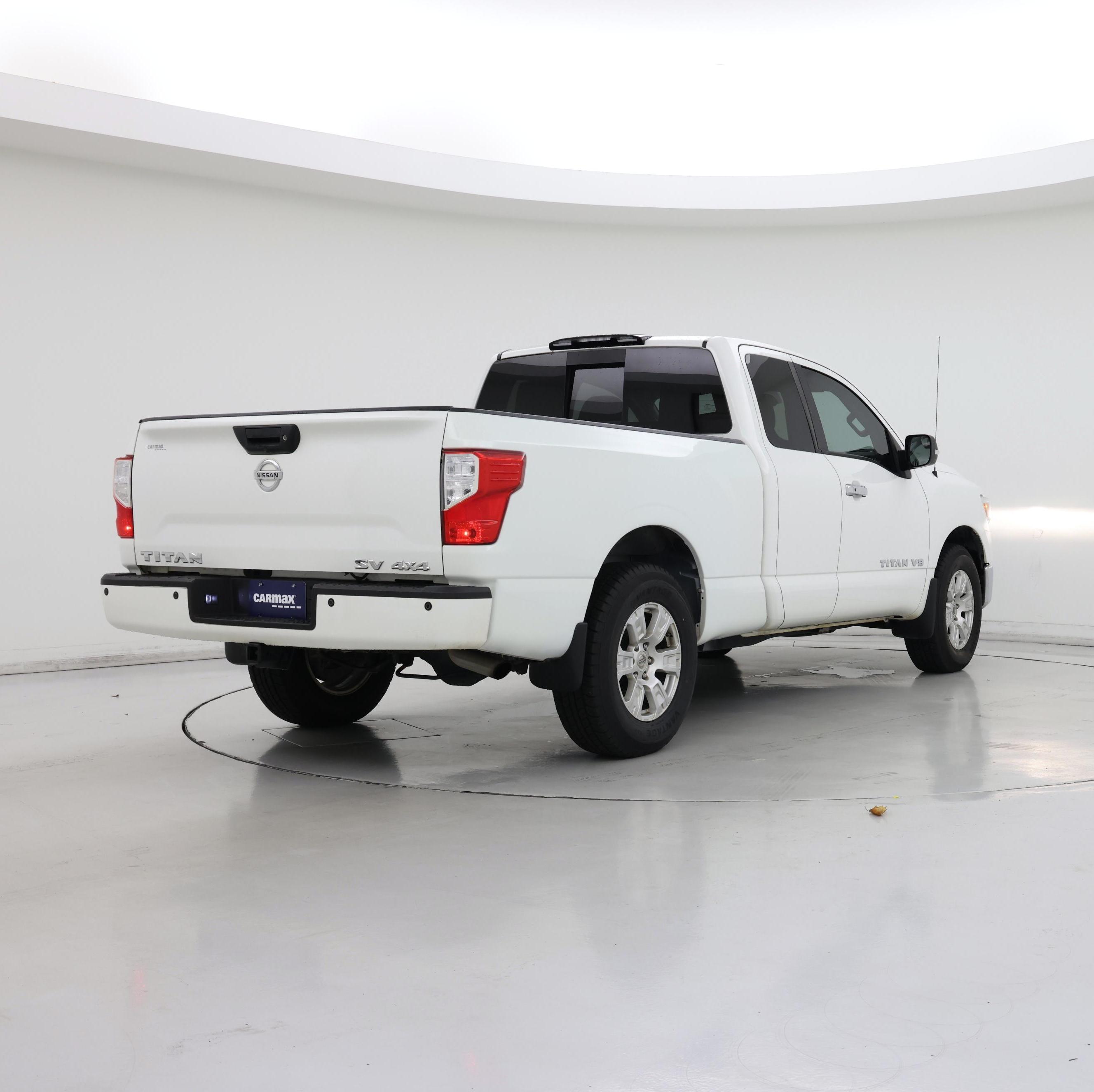 Thumbnail: 2019 Nissan Titan - 8