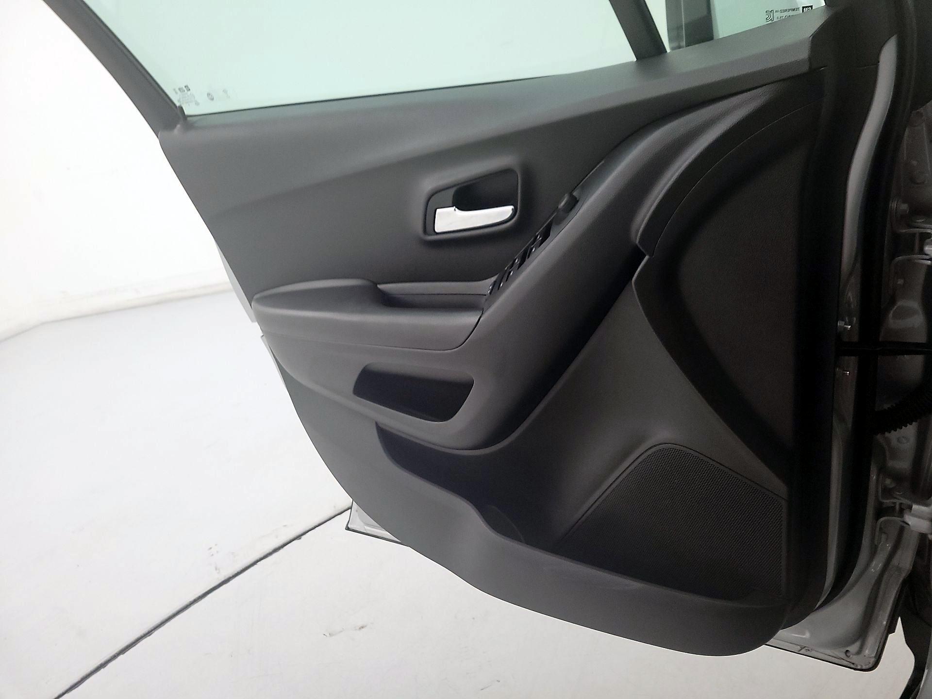 Thumbnail: 2020 Chevrolet Trax - 12