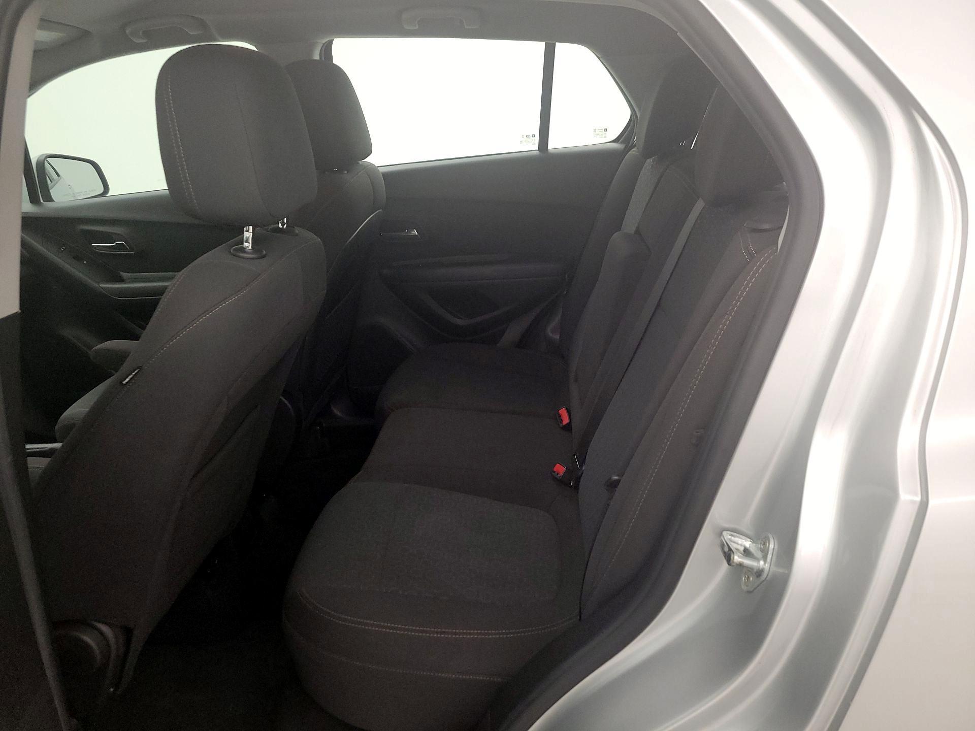 Thumbnail: 2020 Chevrolet Trax - 18
