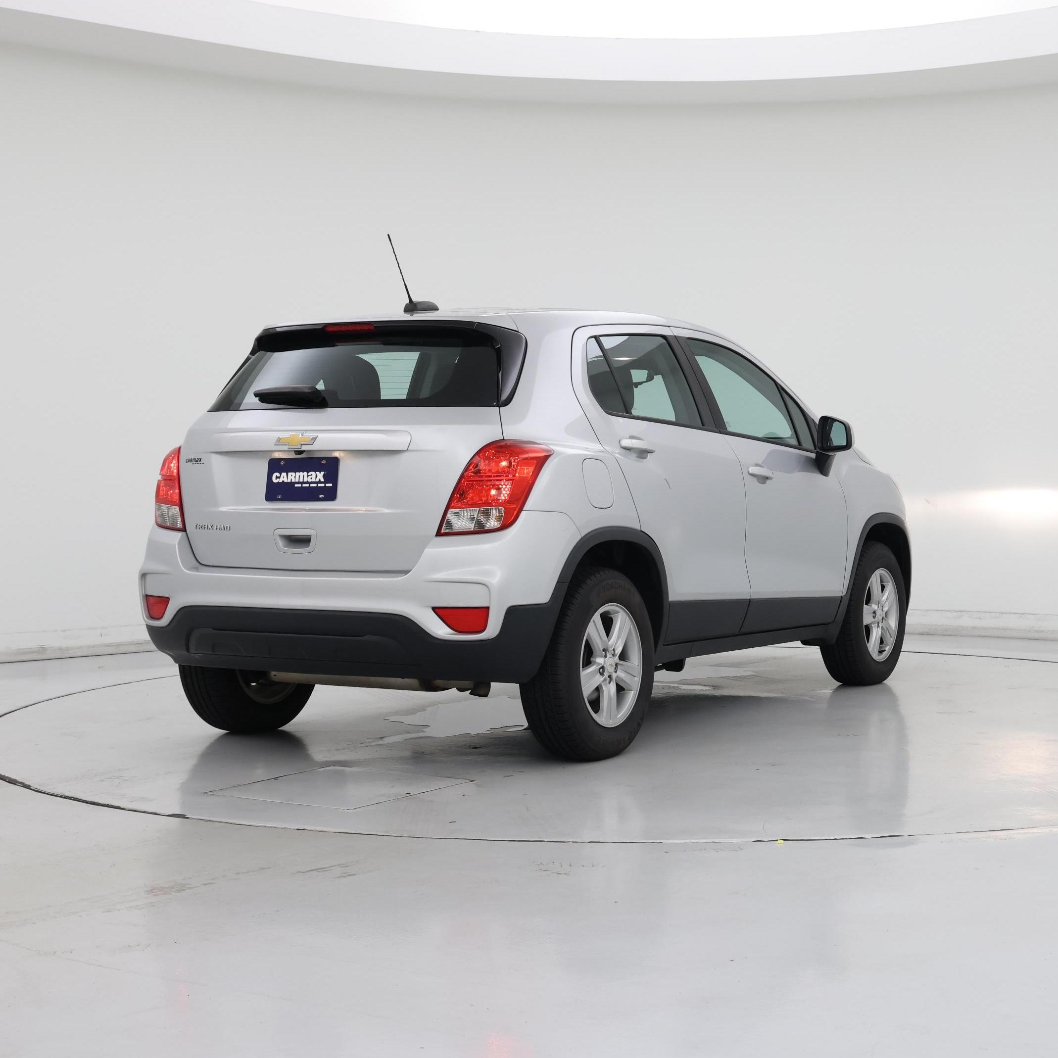 Thumbnail: 2020 Chevrolet Trax - 8