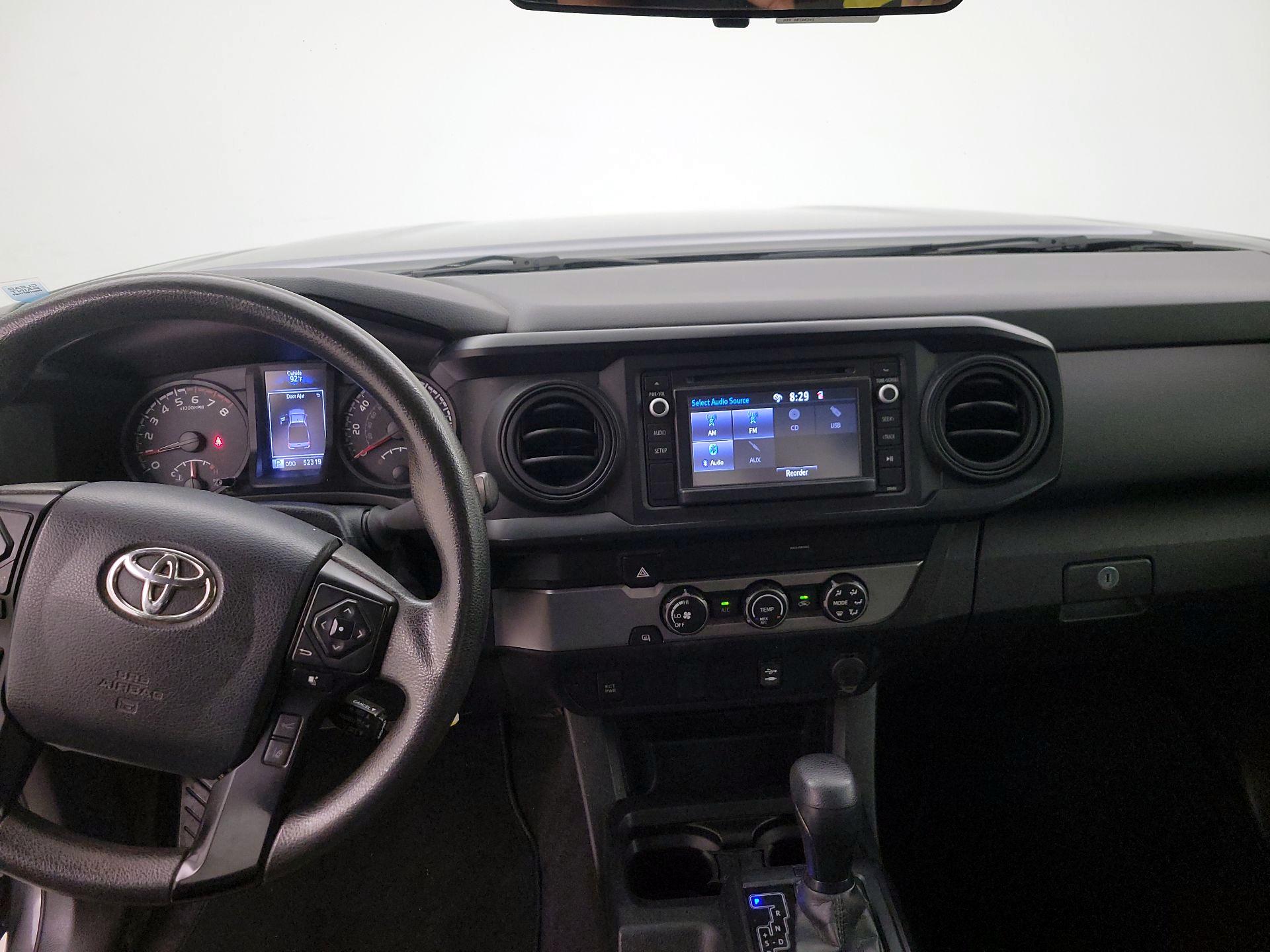 Thumbnail: 2019 Toyota Tacoma - 9