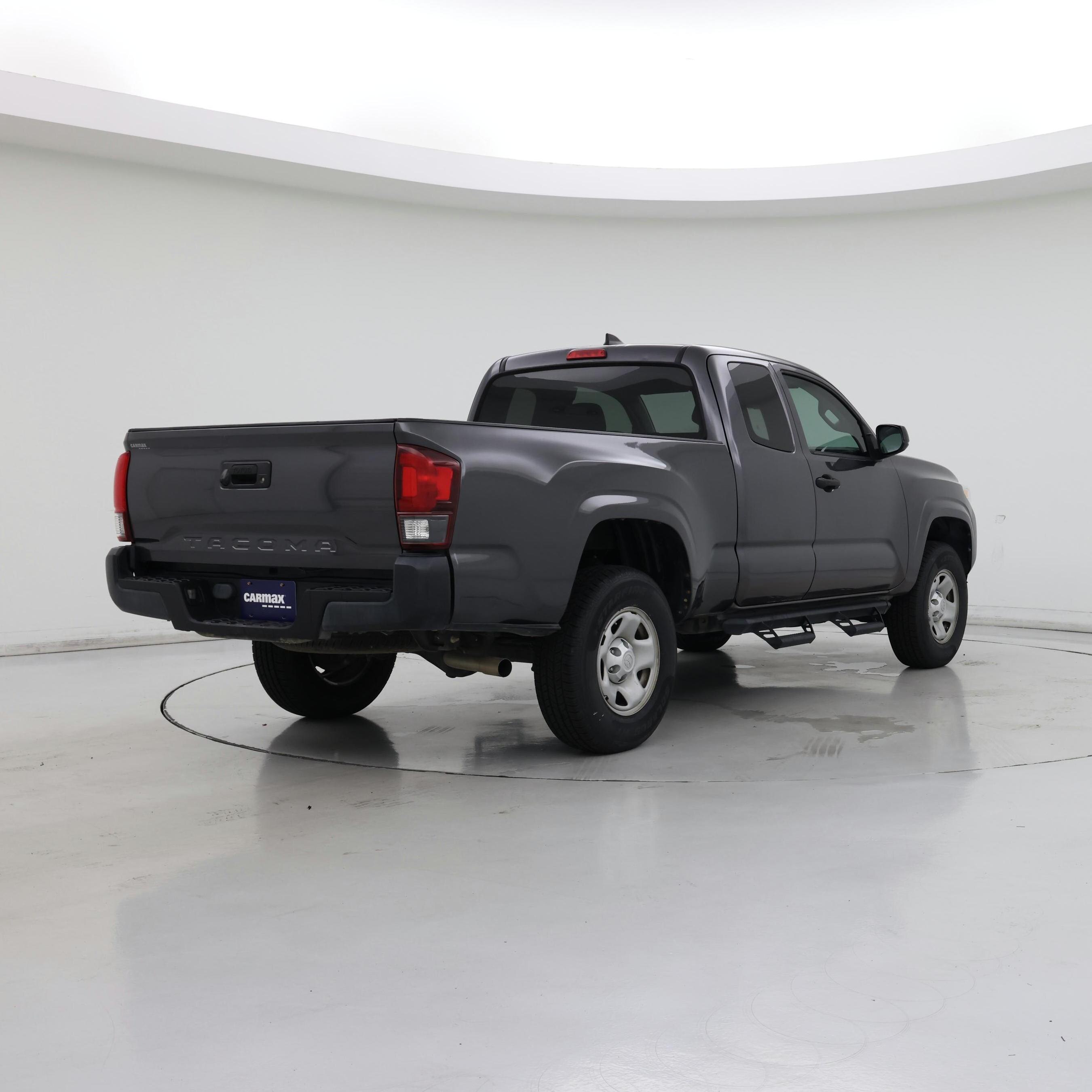 Thumbnail: 2019 Toyota Tacoma - 8