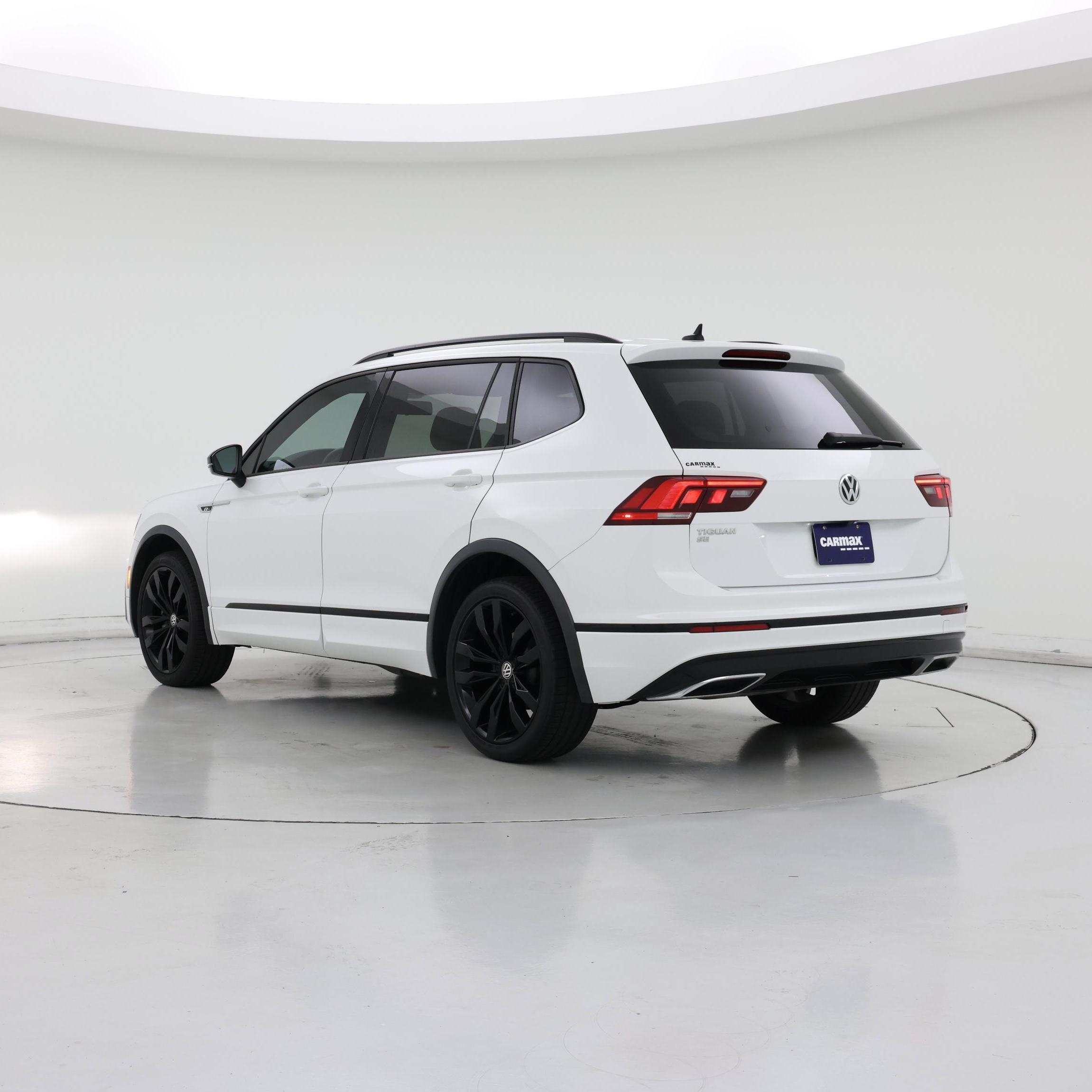 Thumbnail: 2021 Volkswagen Tiguan - 2