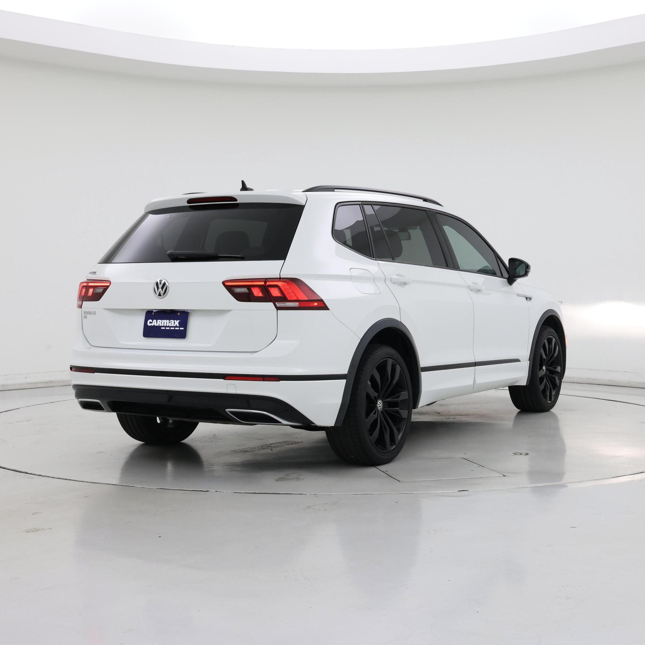 Thumbnail: 2021 Volkswagen Tiguan - 8