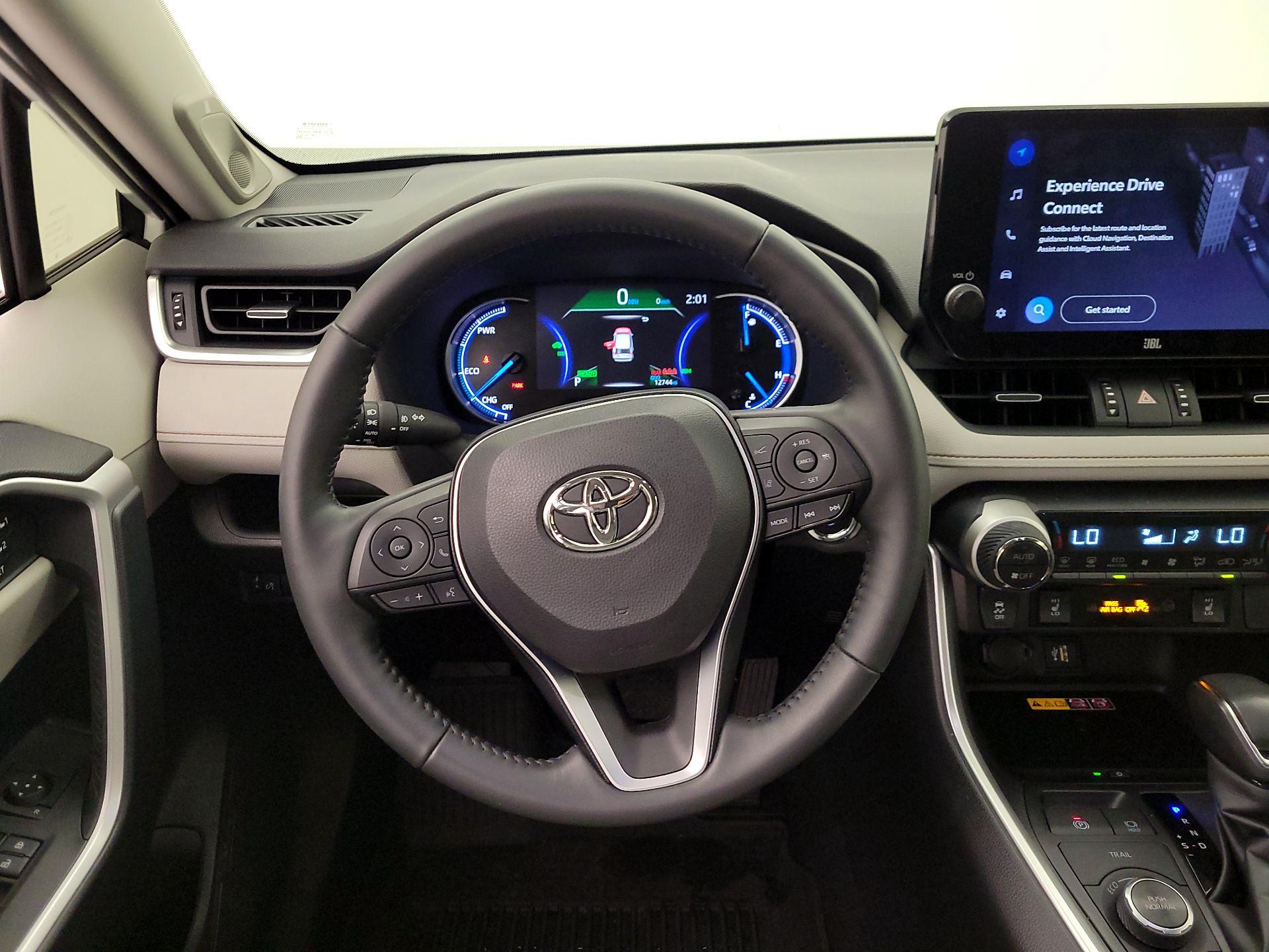 Thumbnail: 2023 Toyota RAV4 - 10