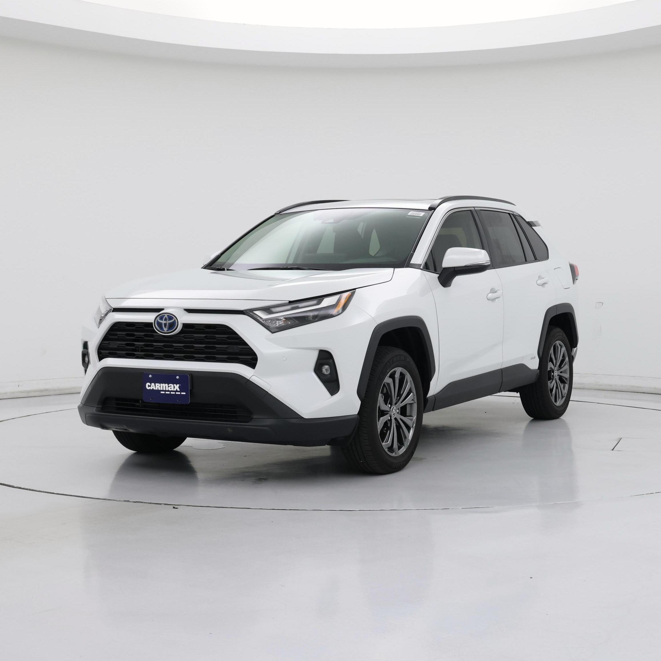 Thumbnail: 2023 Toyota RAV4 - 4
