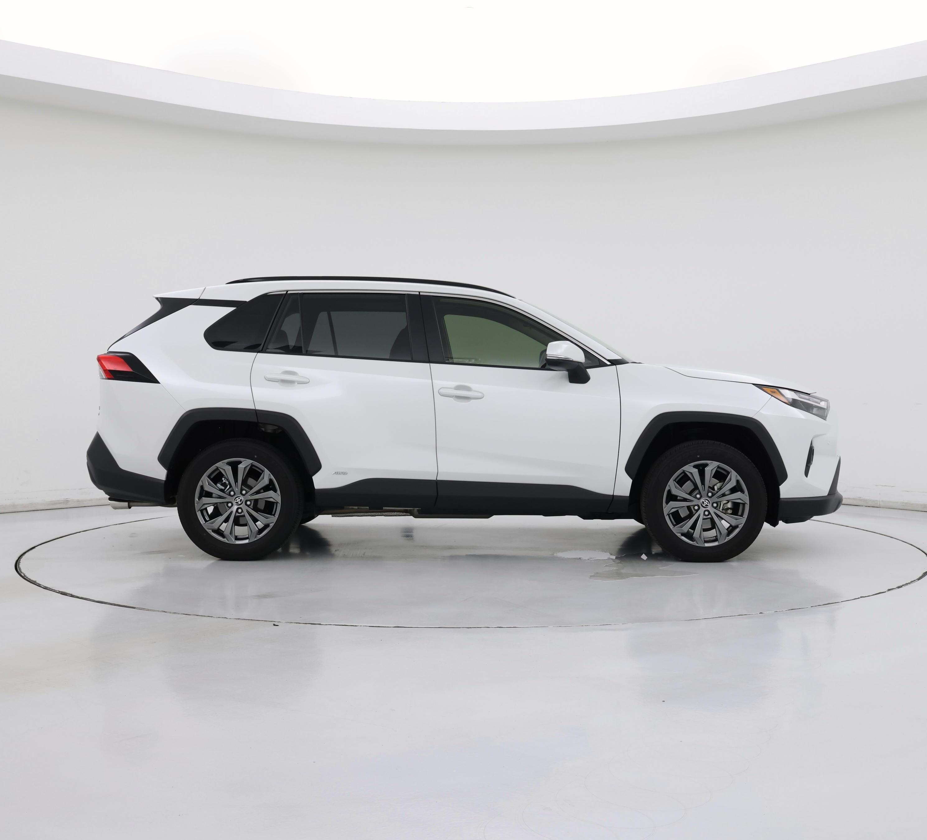 Thumbnail: 2023 Toyota RAV4 - 7