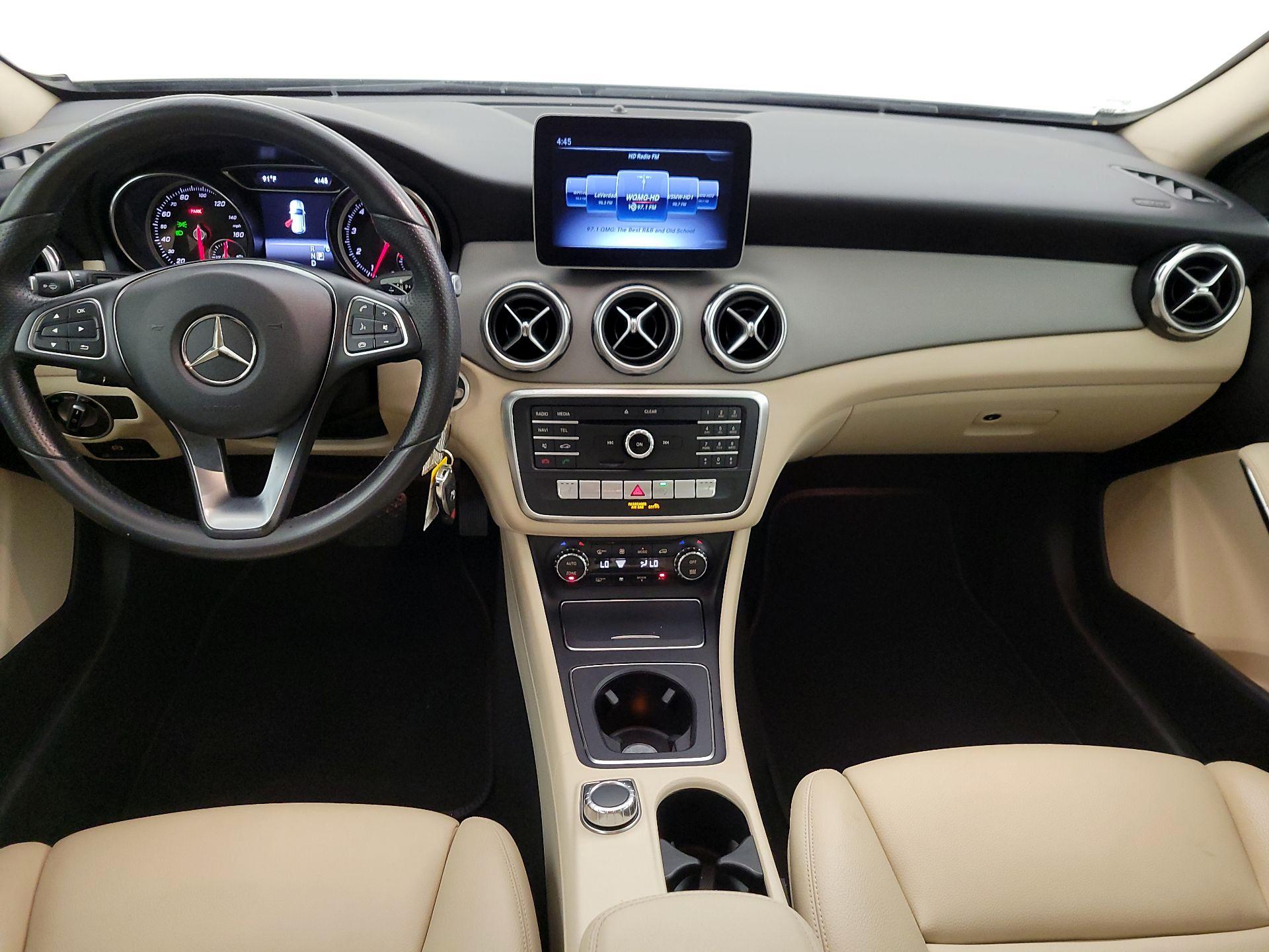 Thumbnail: 2018 Mercedes-Benz GLA - 9