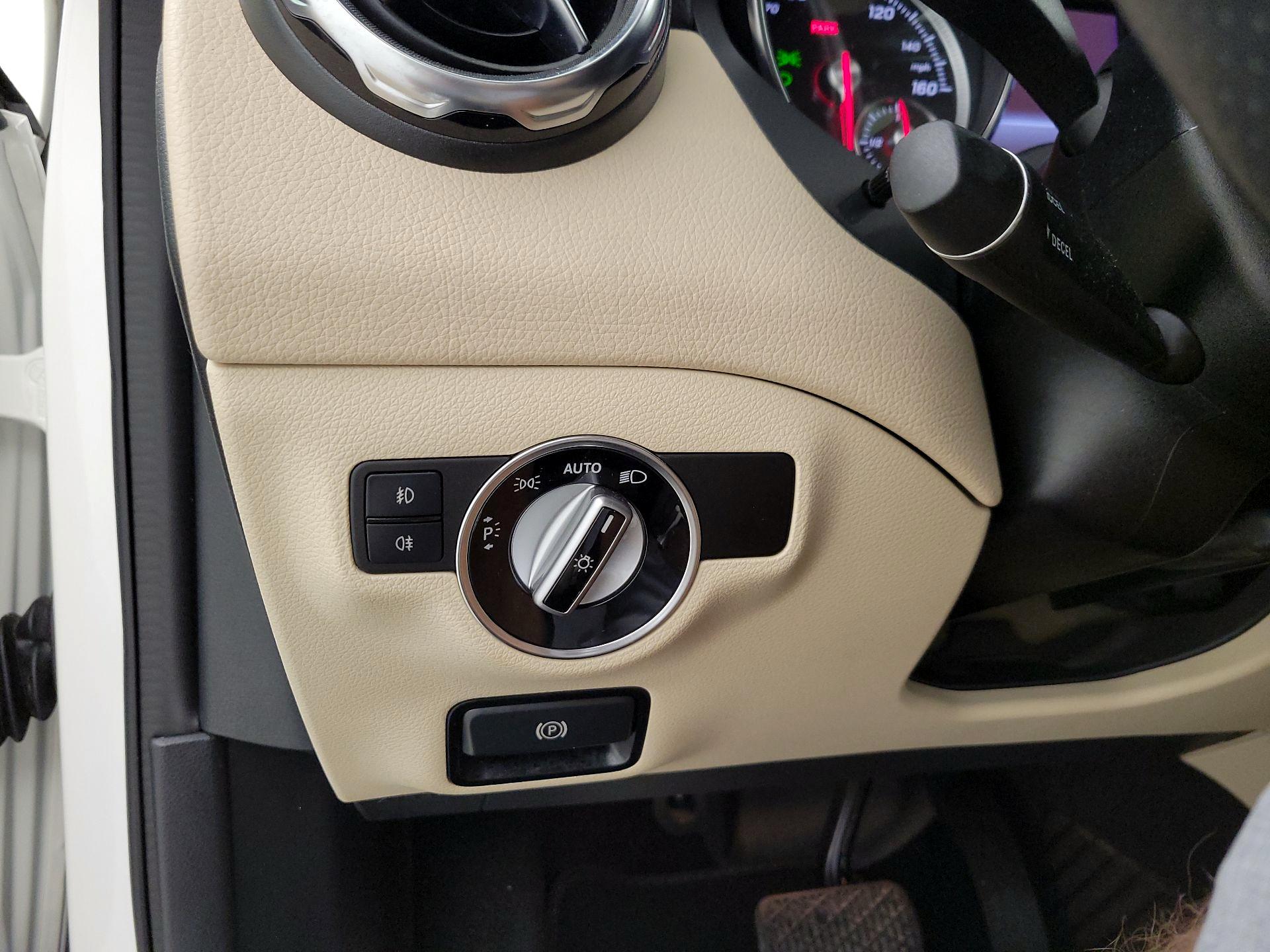 Thumbnail: 2018 Mercedes-Benz GLA - 13