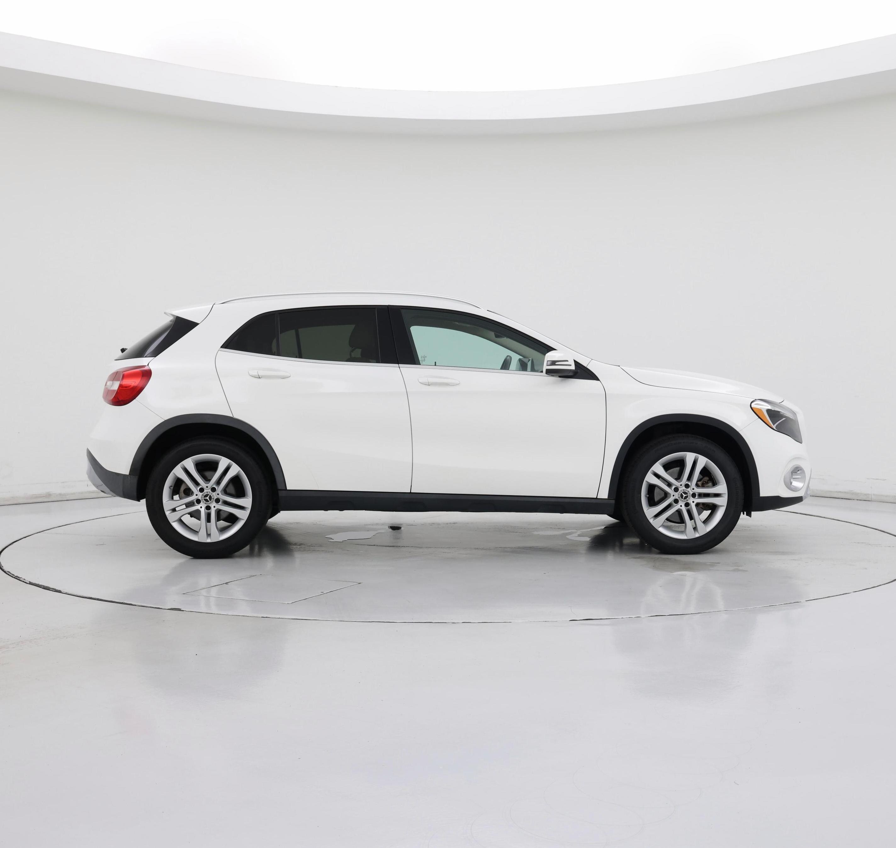 Thumbnail: 2018 Mercedes-Benz GLA - 7