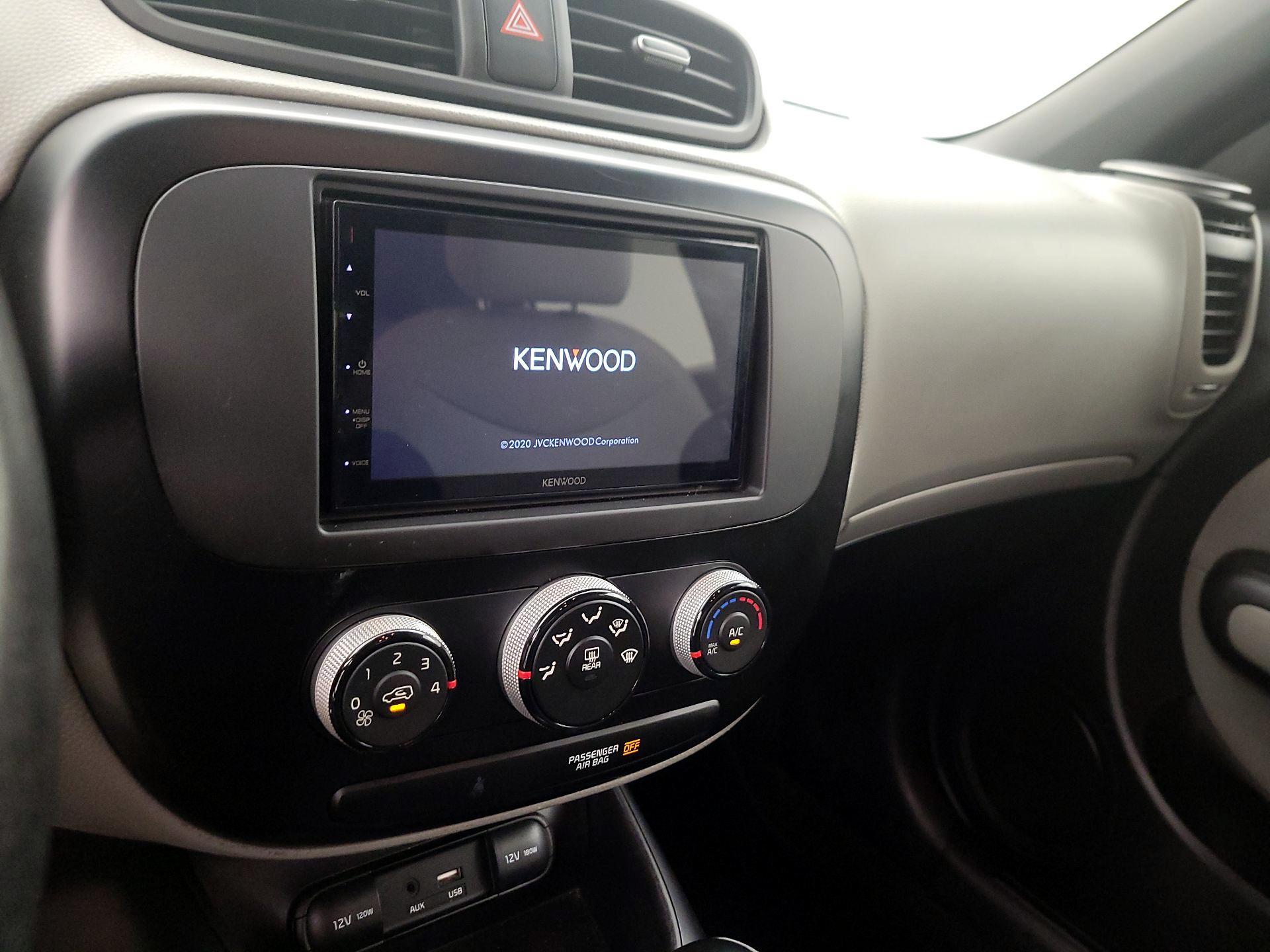 Thumbnail: 2018 Kia Soul - 13