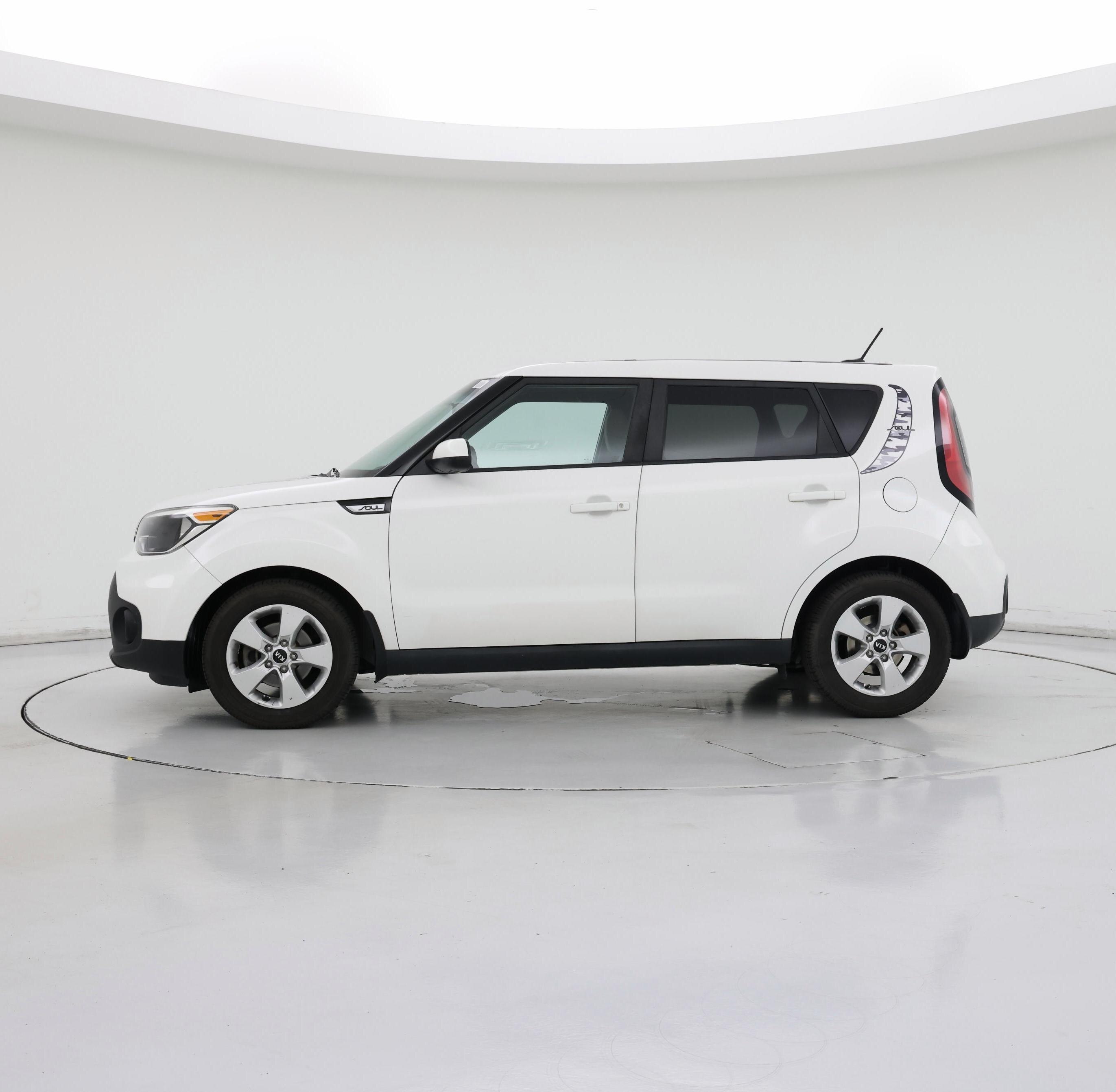Thumbnail: 2018 Kia Soul - 3