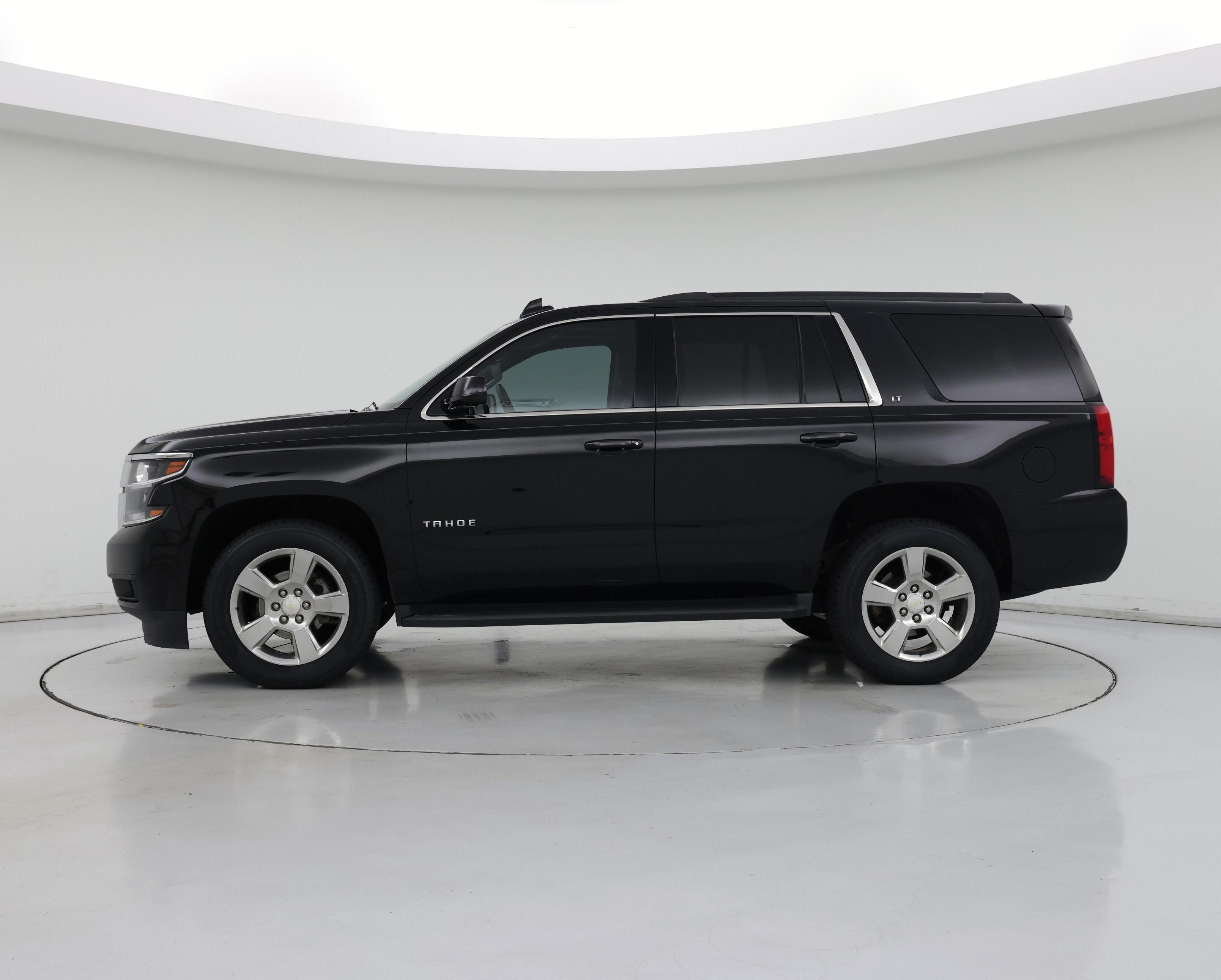 Thumbnail: 2018 Chevrolet Tahoe - 3