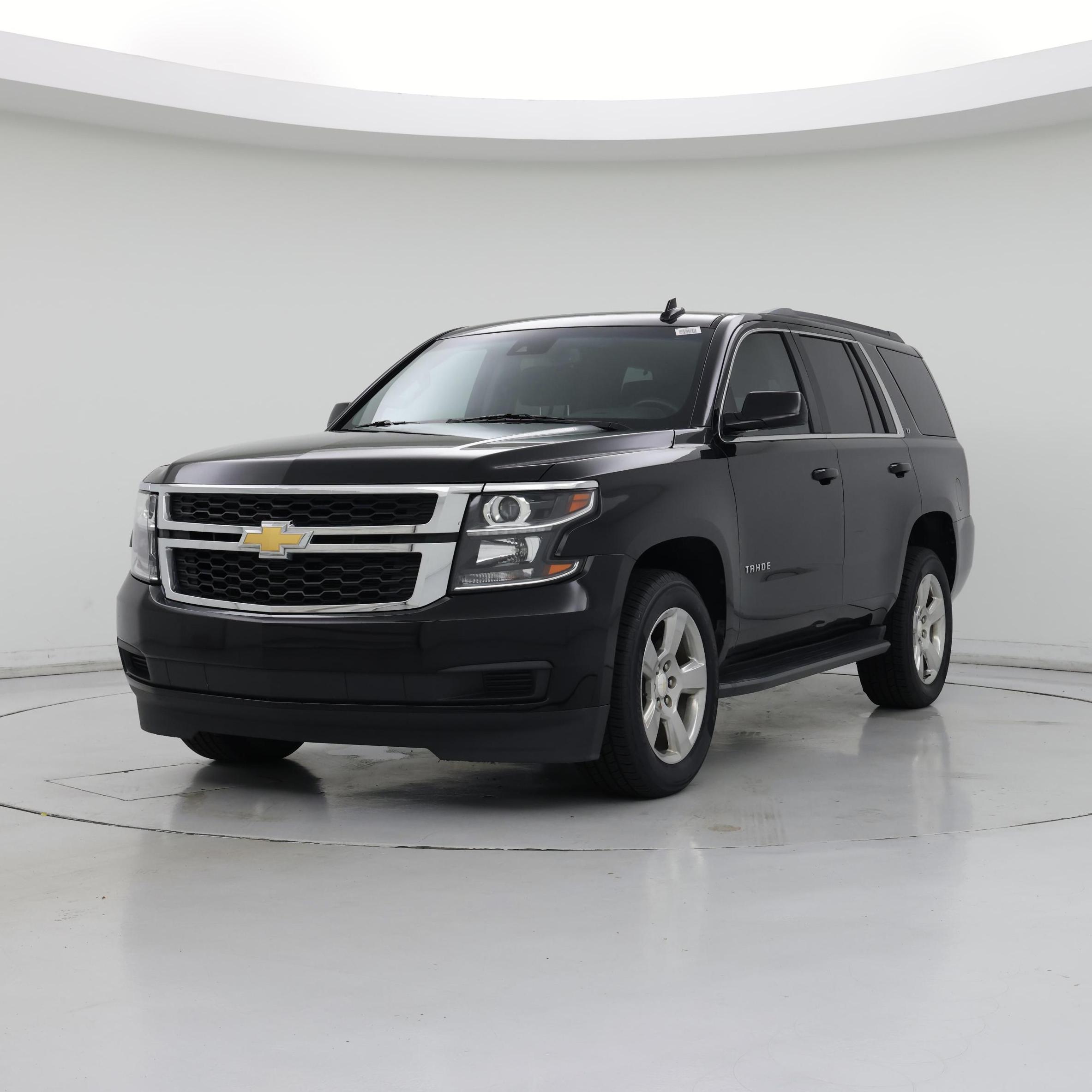 Thumbnail: 2018 Chevrolet Tahoe - 4
