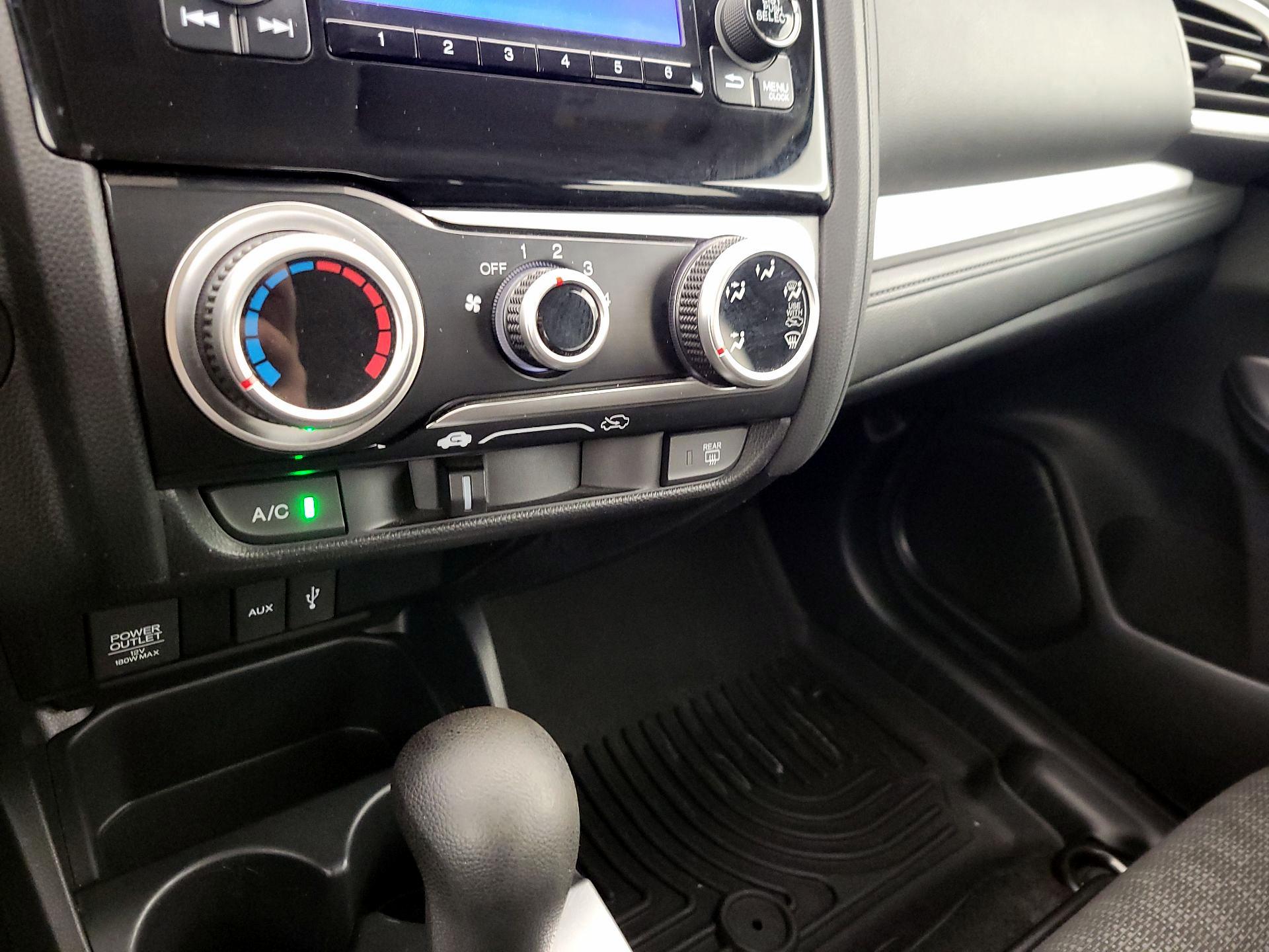 Thumbnail: 2015 Honda Fit - 15