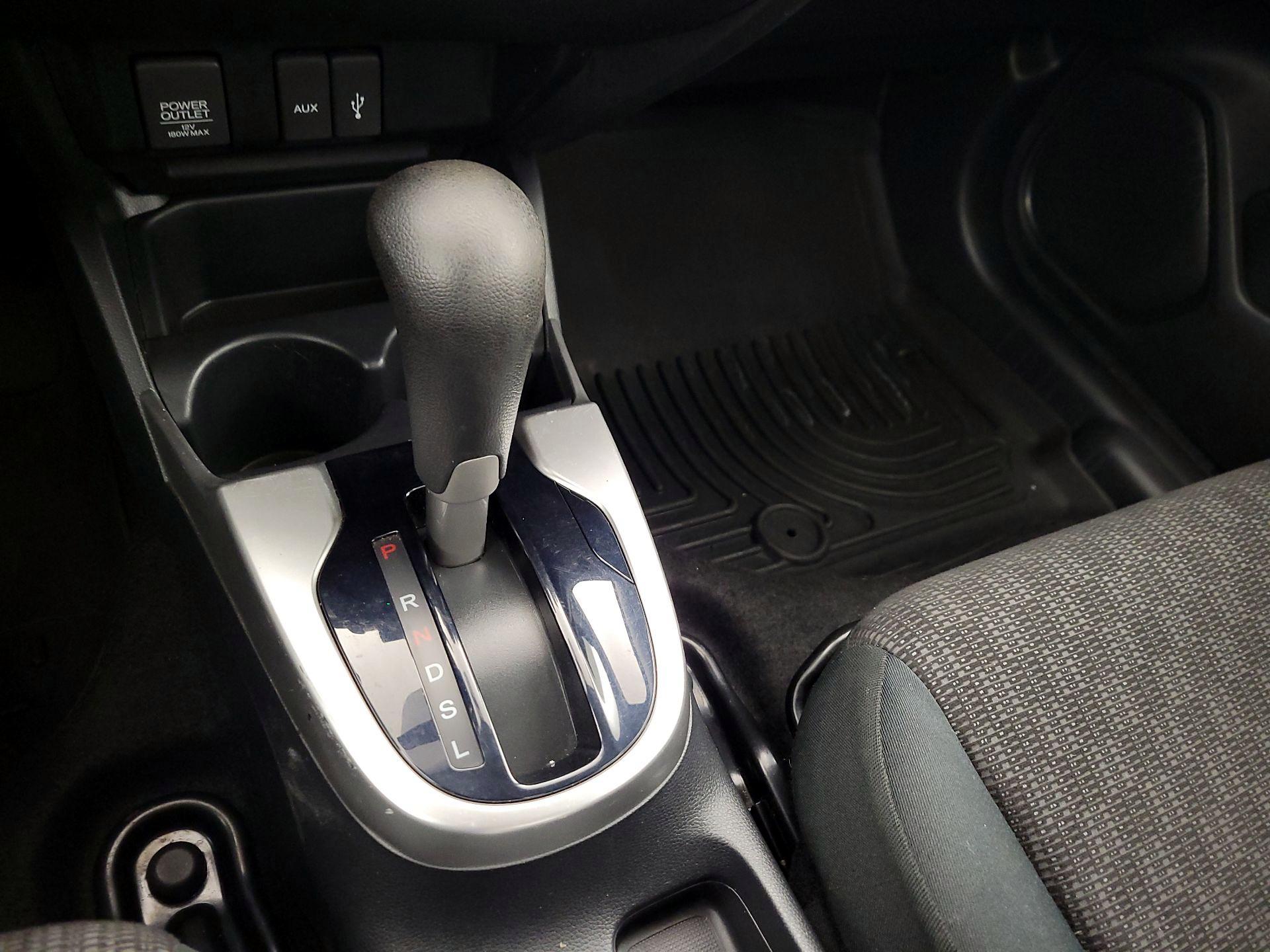 Thumbnail: 2015 Honda Fit - 16