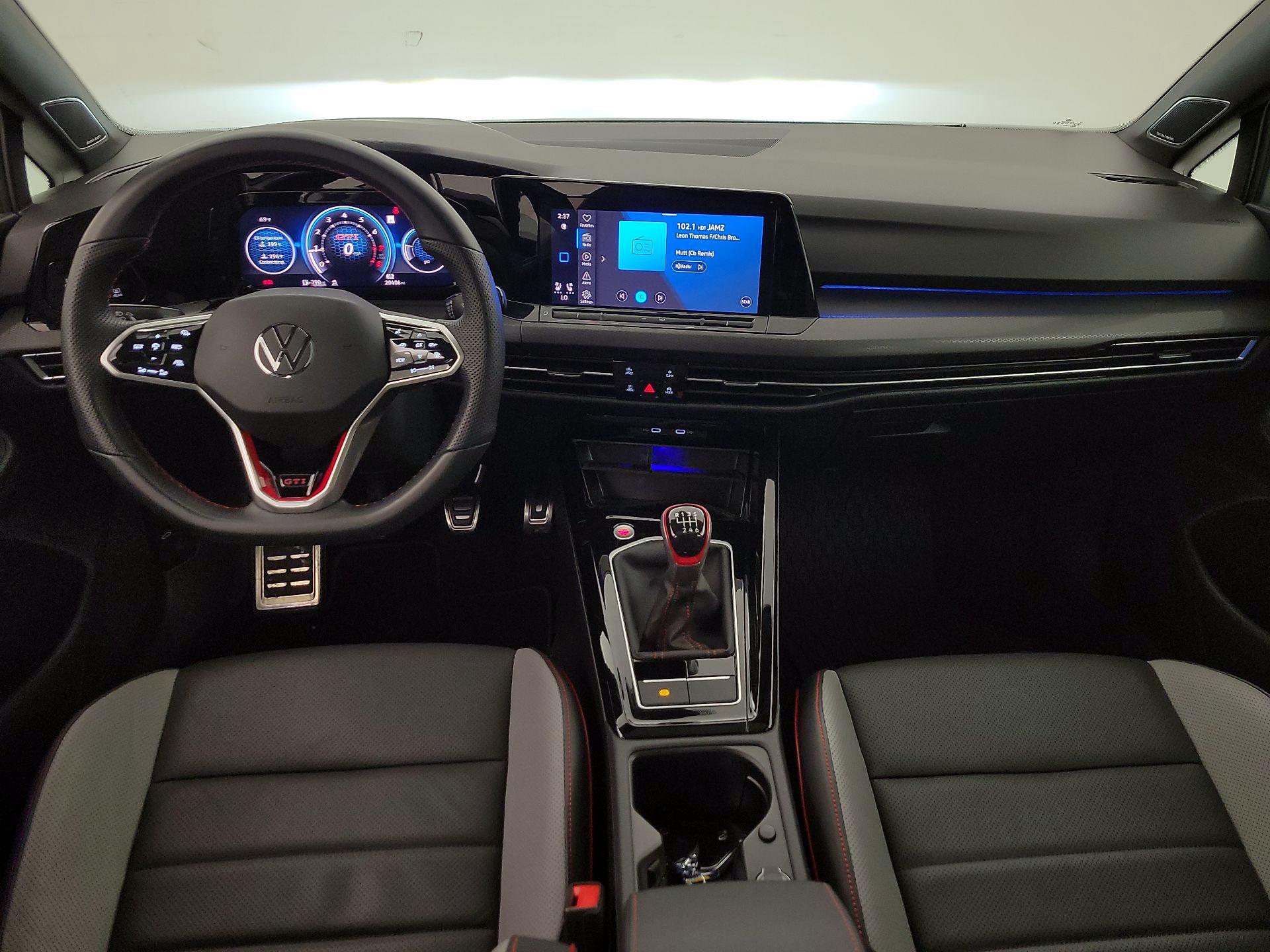 Thumbnail: 2023 Volkswagen Golf - 9