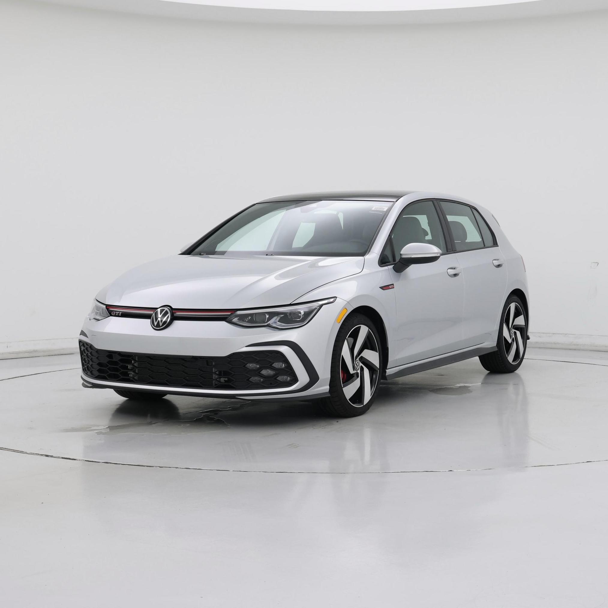 Thumbnail: 2023 Volkswagen Golf - 4